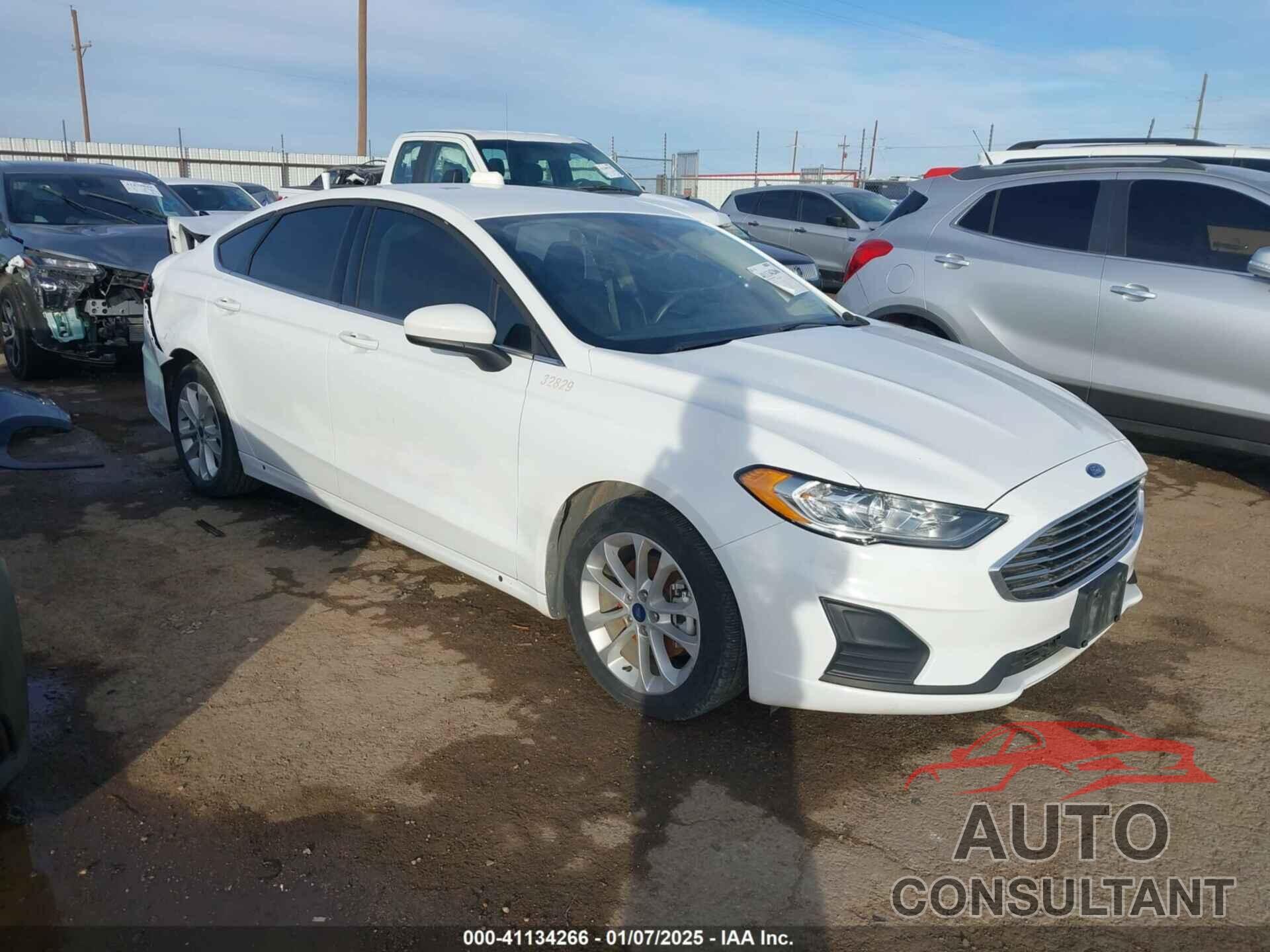 FORD FUSION 2020 - 3FA6P0LU3LR263484