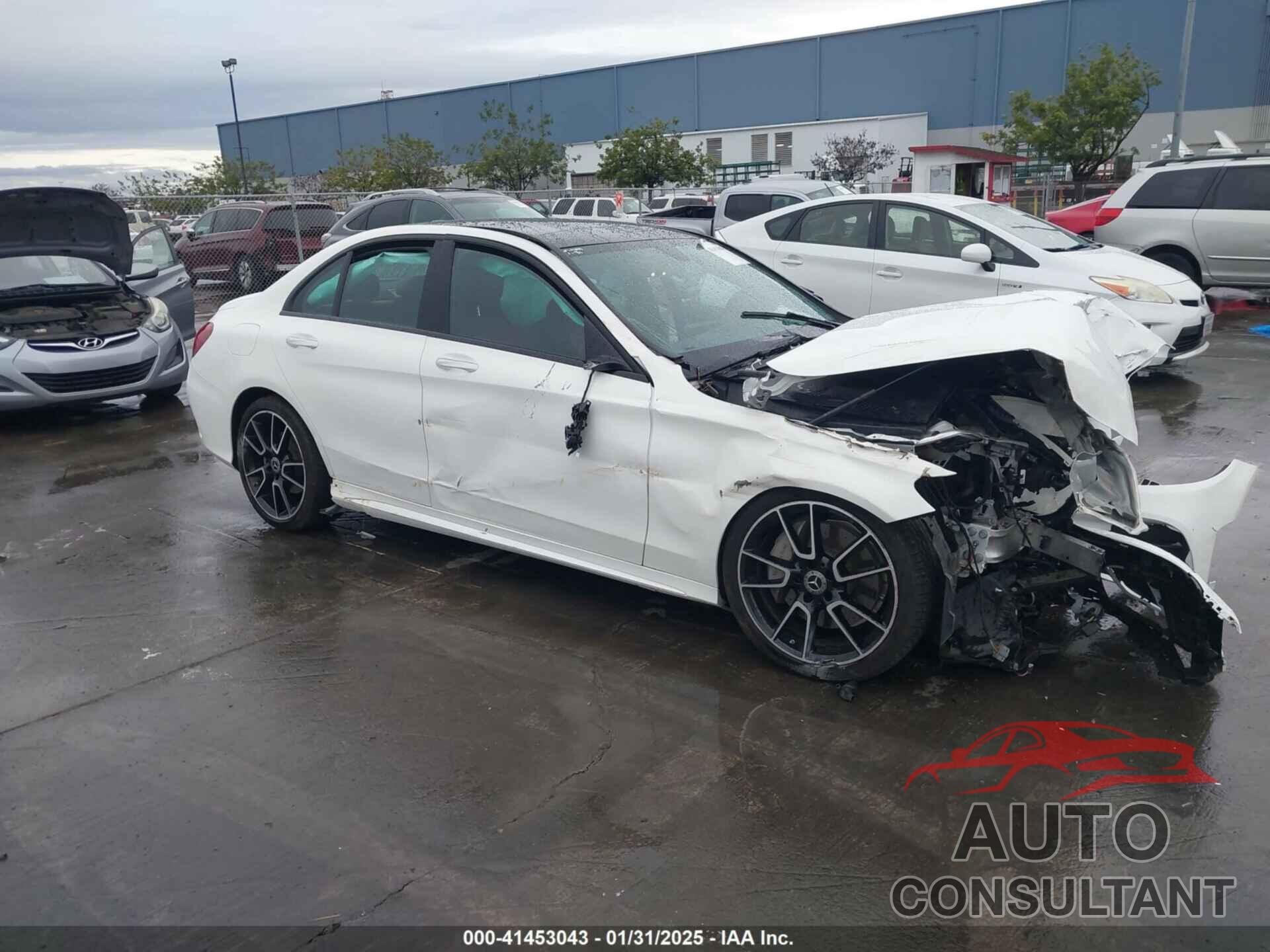 MERCEDES-BENZ C 300 2019 - 55SWF8DB9KU308385