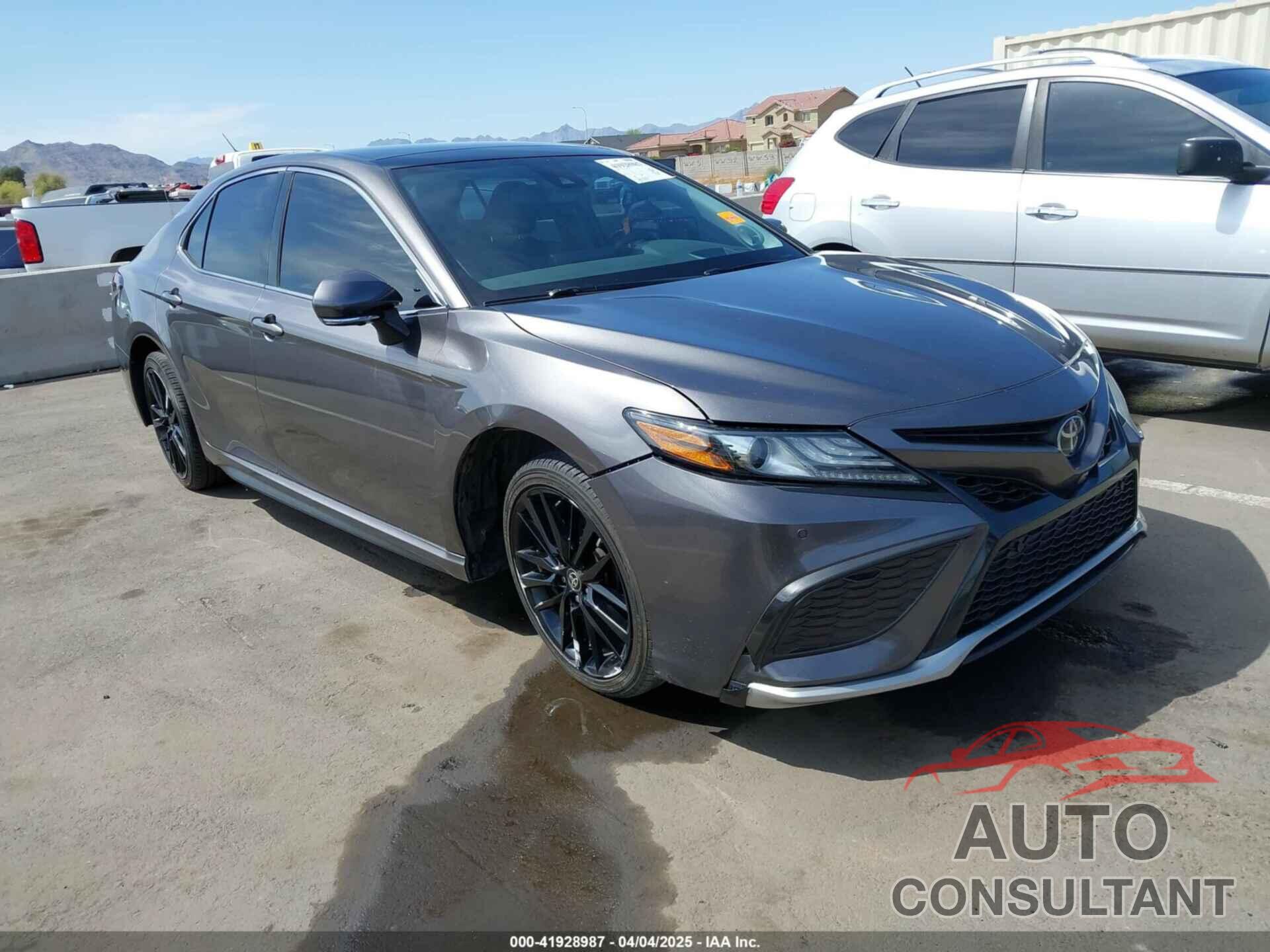 TOYOTA CAMRY 2021 - 4T1KZ1AK2MU059095