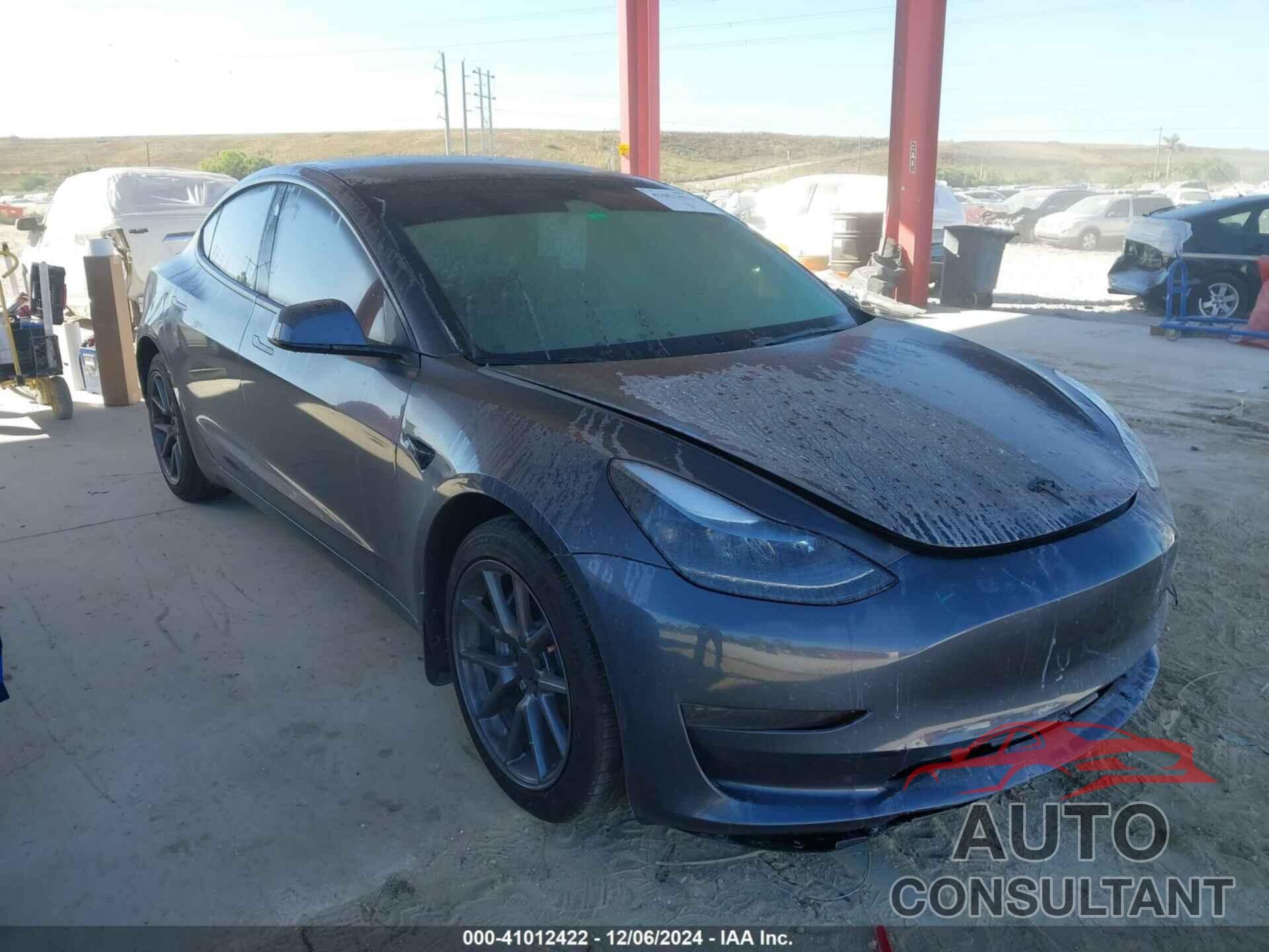 TESLA MODEL 3 2023 - 5YJ3E1EA1PF672182