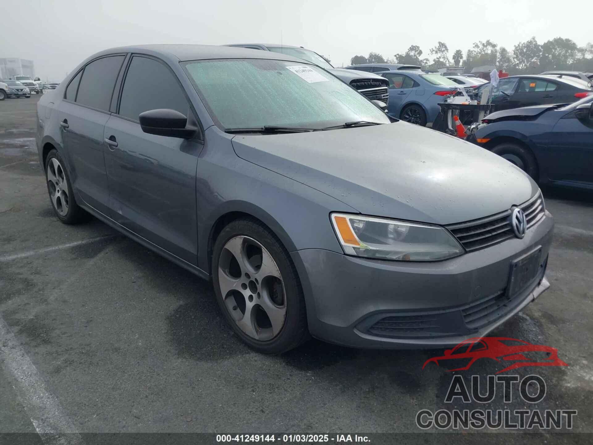 VOLKSWAGEN JETTA 2011 - 3VW2K7AJ9BM357919