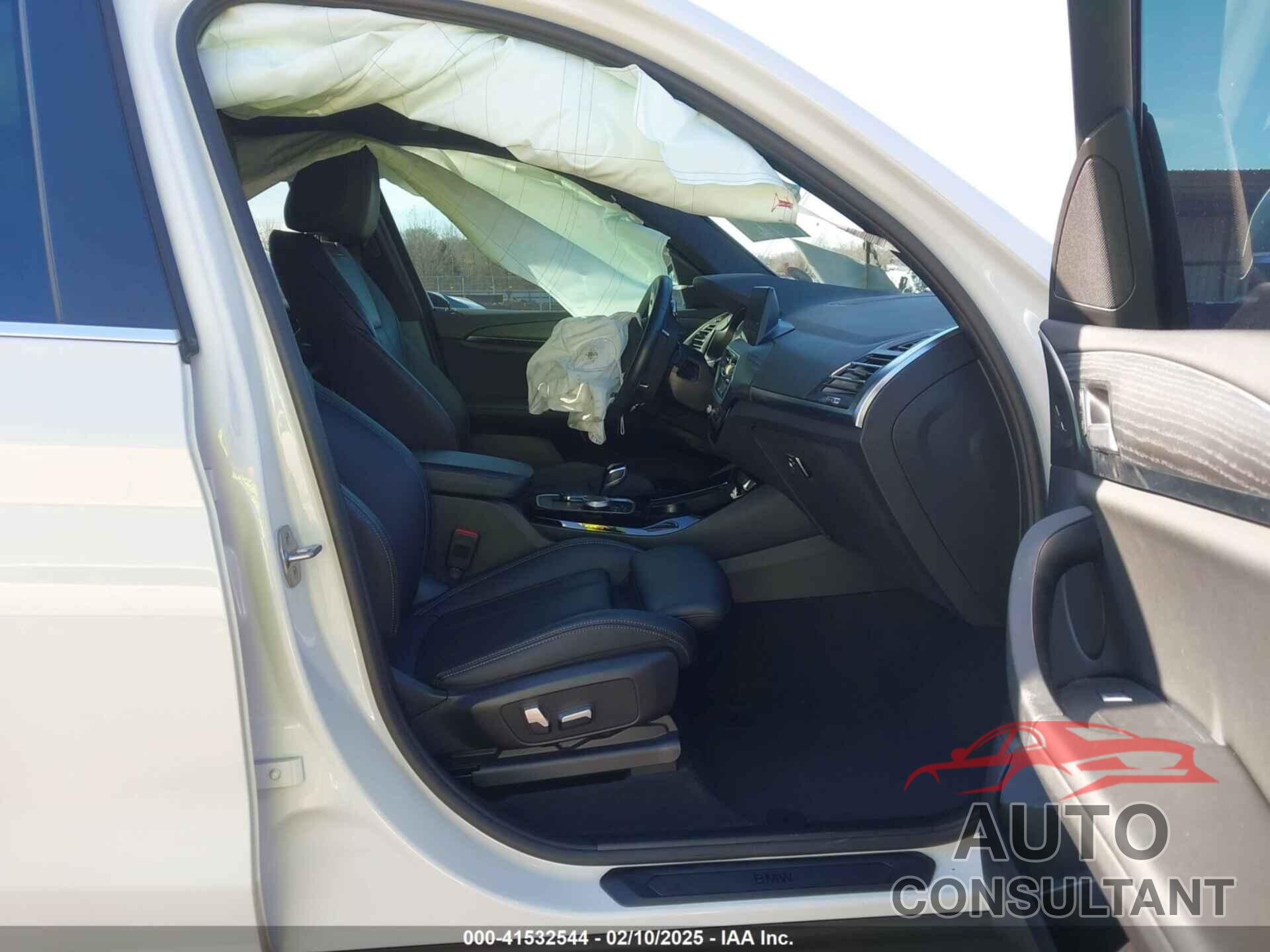 BMW X3 2022 - 5UX43DP09N9K64793