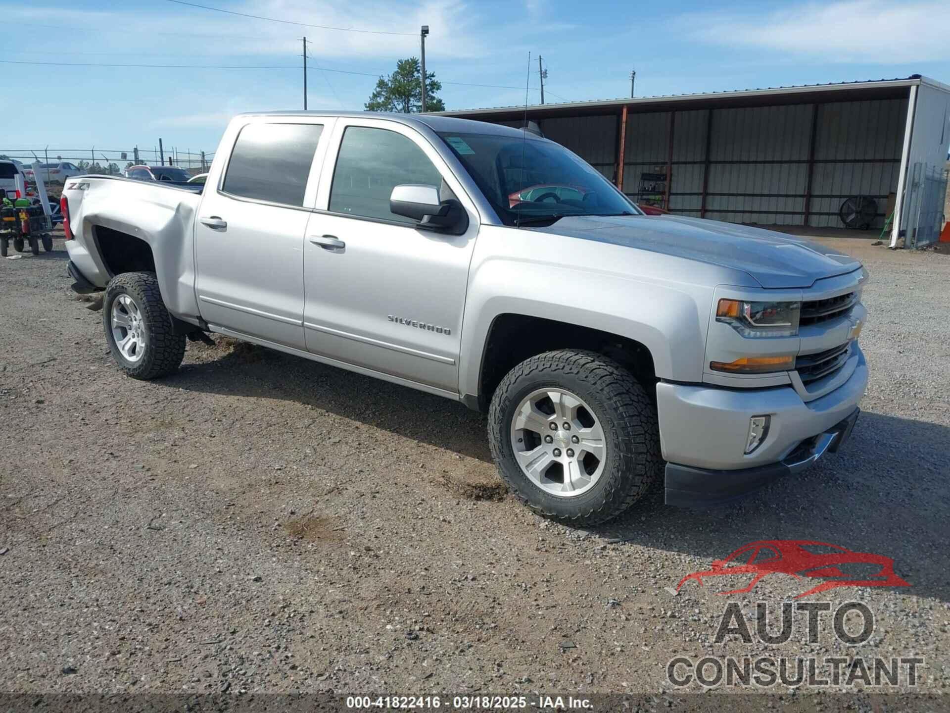 CHEVROLET SILVERADO 1500 2018 - 3GCUKREC5JG584055