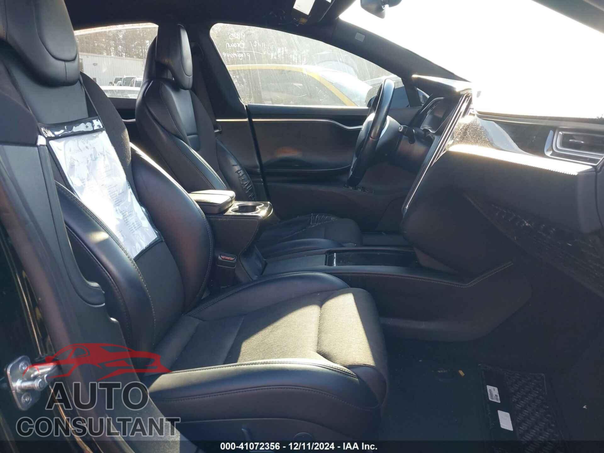 TESLA MODEL S 2017 - 5YJSA1E17HF201260