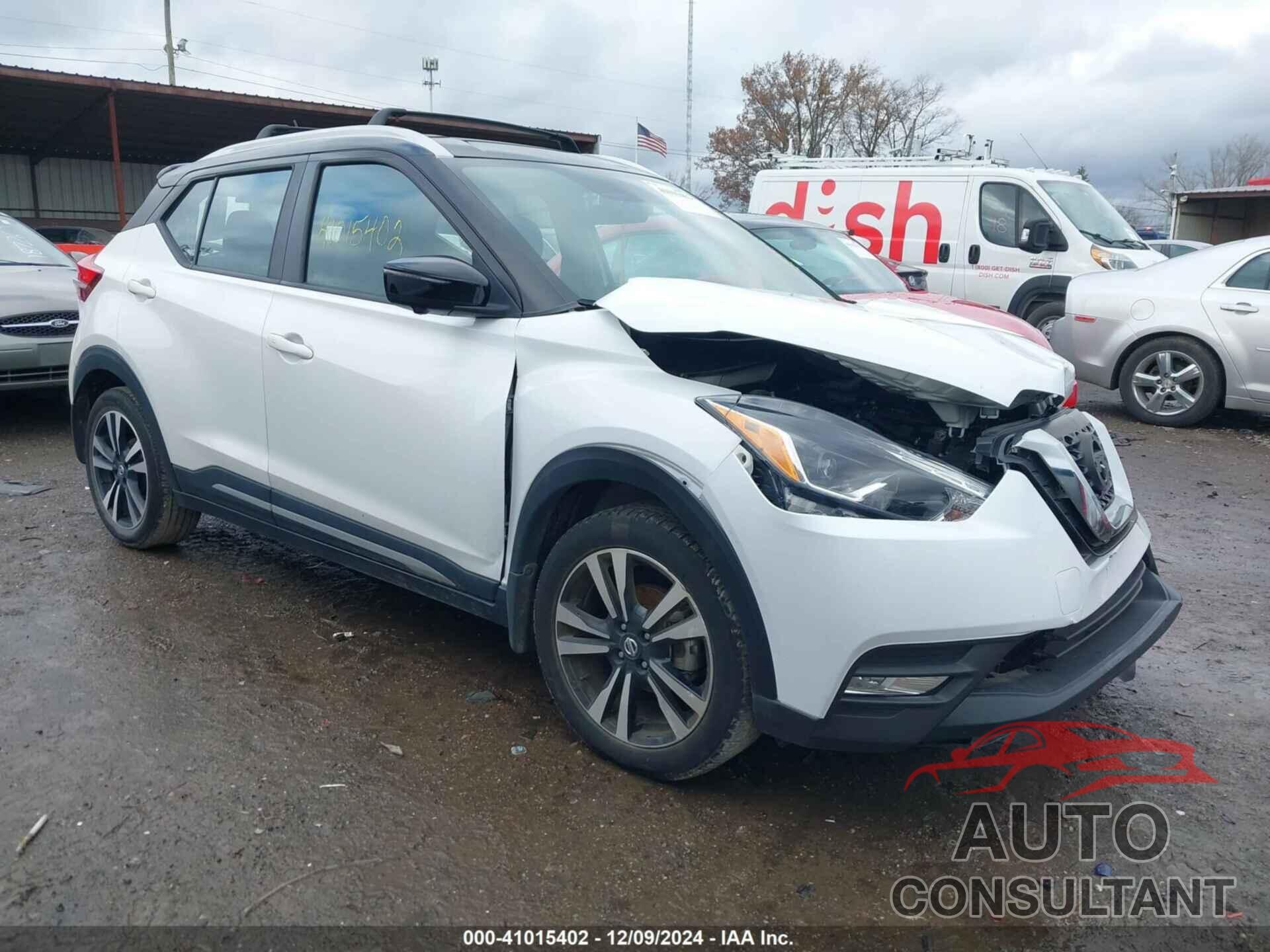 NISSAN KICKS 2019 - 3N1CP5CU3KL521565