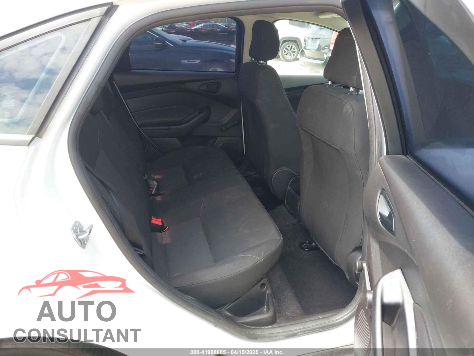 FORD FOCUS 2017 - 1FADP3E21HL269780