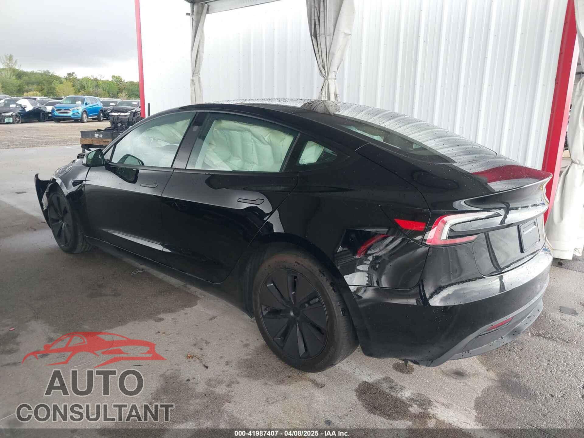 TESLA MODEL 3 2024 - 5YJ3E1EA6RF731312