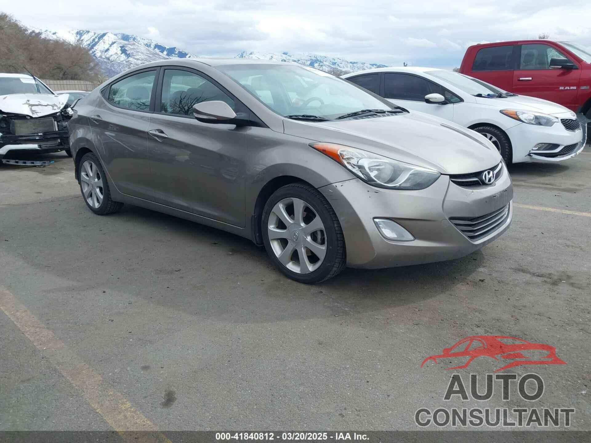 HYUNDAI ELANTRA 2013 - 5NPDH4AE5DH215135