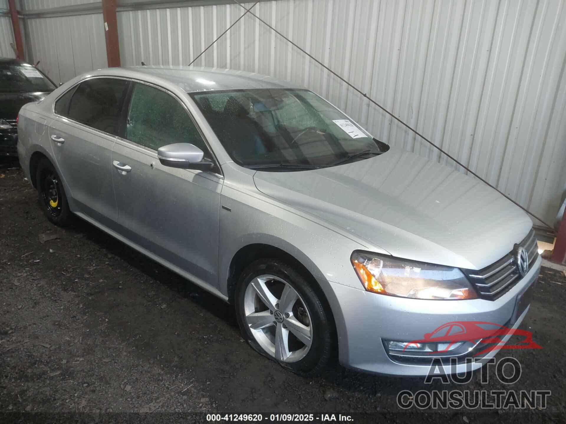 VOLKSWAGEN PASSAT 2015 - 1VWAS7A37FC111990