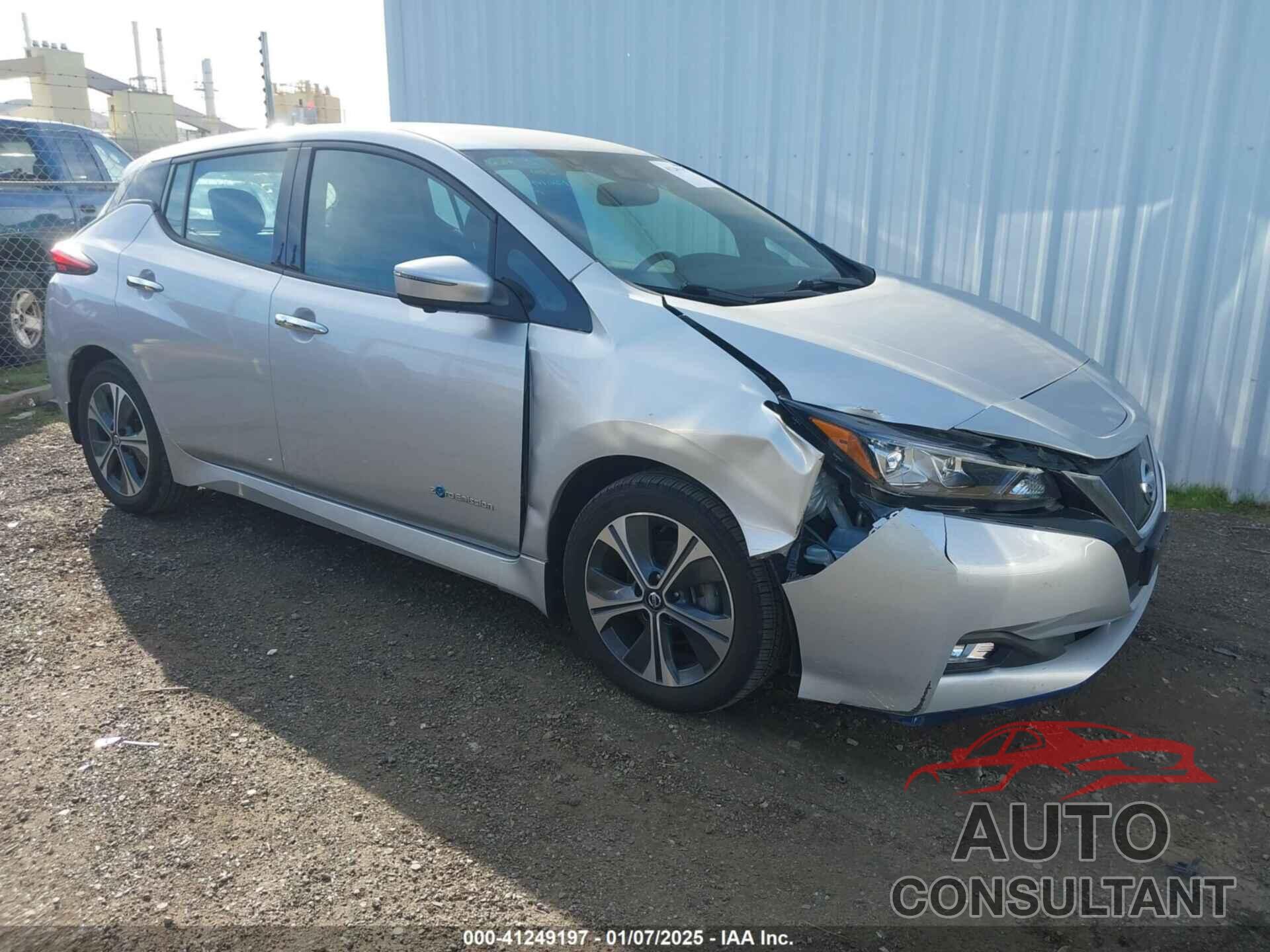 NISSAN LEAF 2019 - 1N4BZ1CP8KC309820