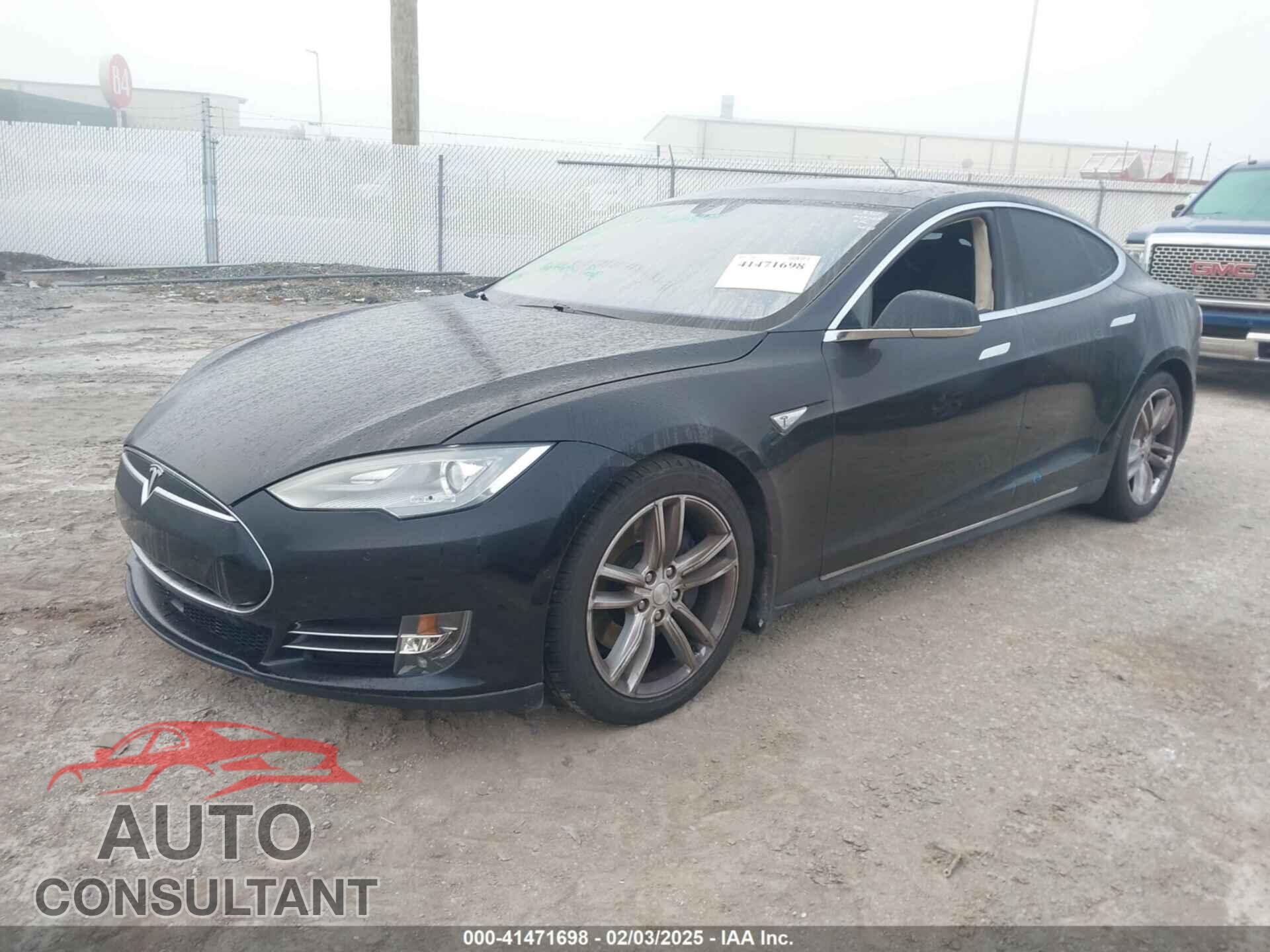 TESLA MODEL S 2015 - 5YJSA1E24FF111120