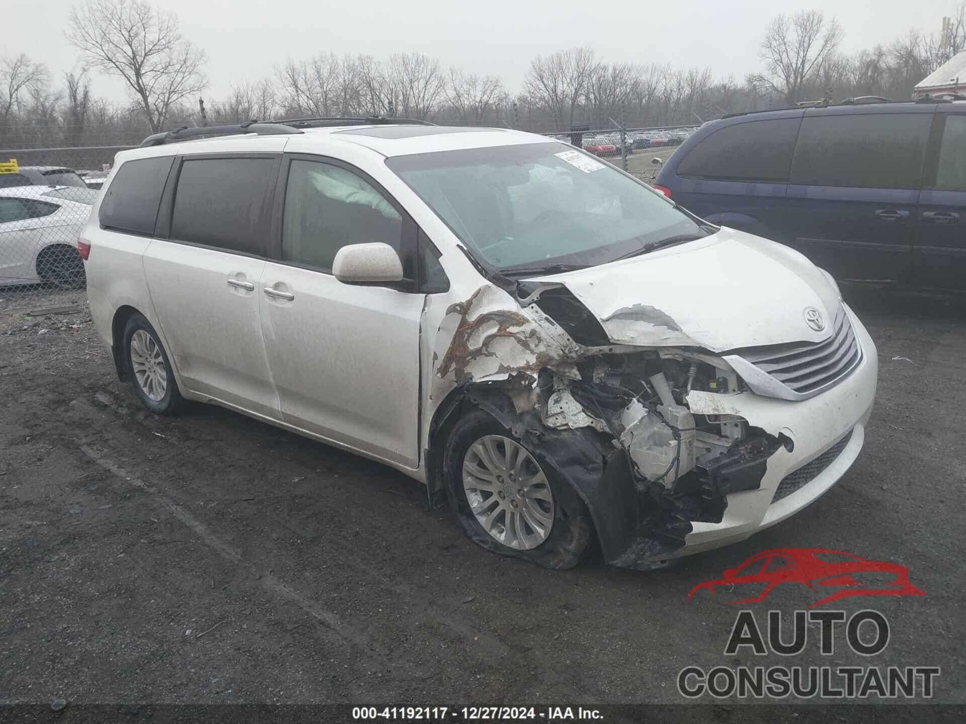 TOYOTA SIENNA 2015 - 5TDYK3DC8FS537028