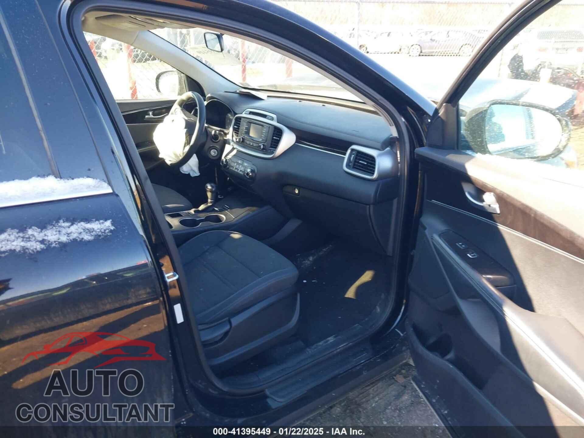 KIA SORENTO 2018 - 5XYPGDA5XJG373473