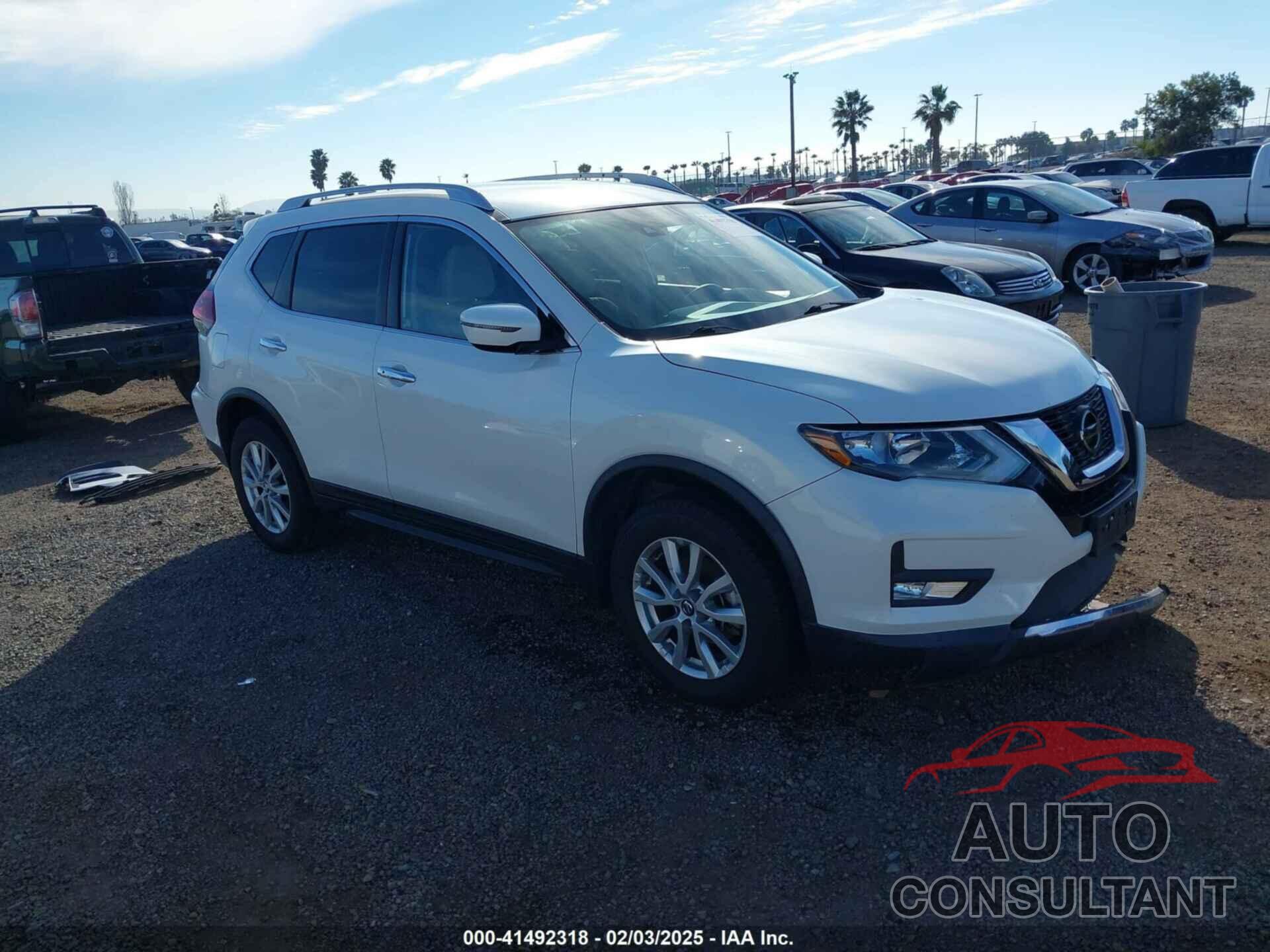 NISSAN ROGUE 2019 - KNMAT2MV1KP513152