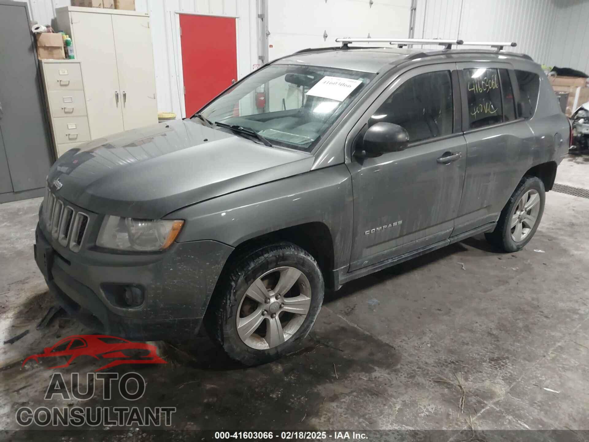 JEEP COMPASS 2011 - 1J4NF1FB8BD239417