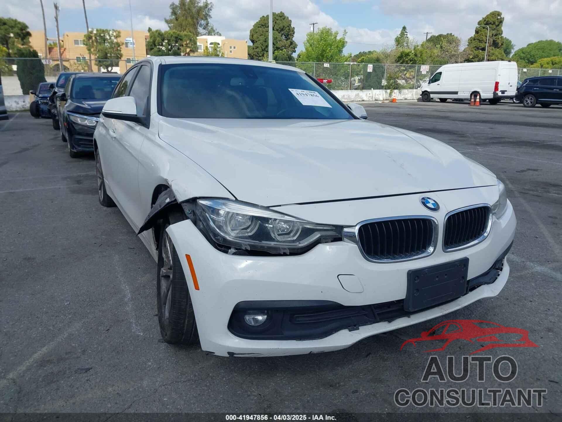 BMW 320I 2018 - WBA8A9C5XJAH12264