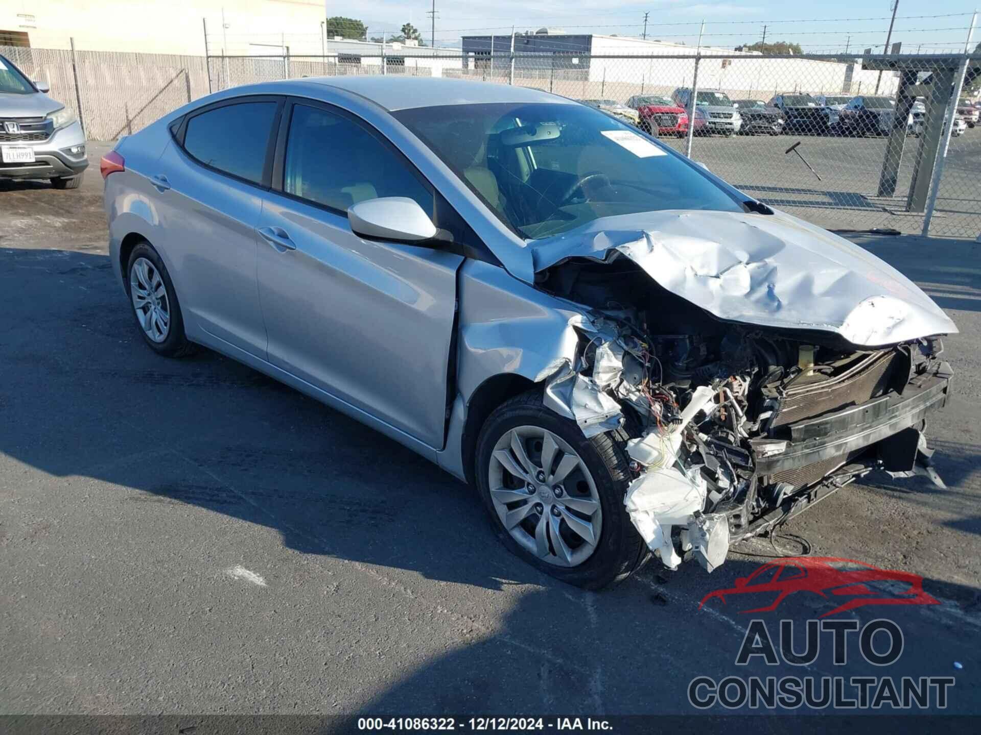 HYUNDAI ELANTRA 2012 - 5NPDH4AE6CH080553