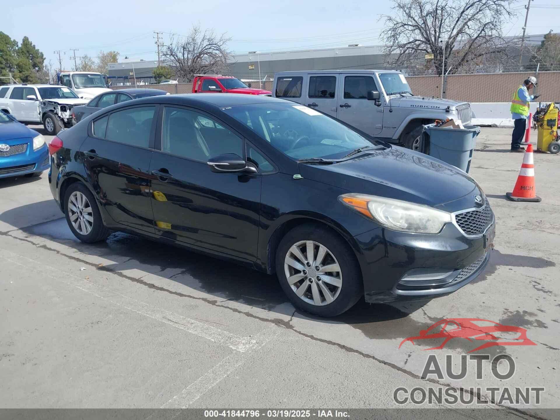 KIA FORTE 2016 - KNAFX4A69G5590578