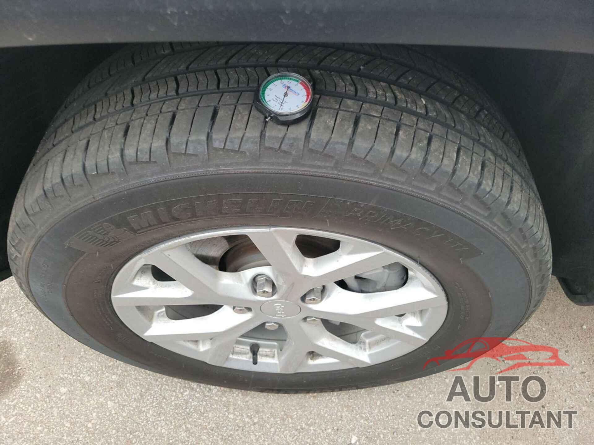 JEEP GRAND CHEROKEE 2023 - 1C4RJHBG3PC606639