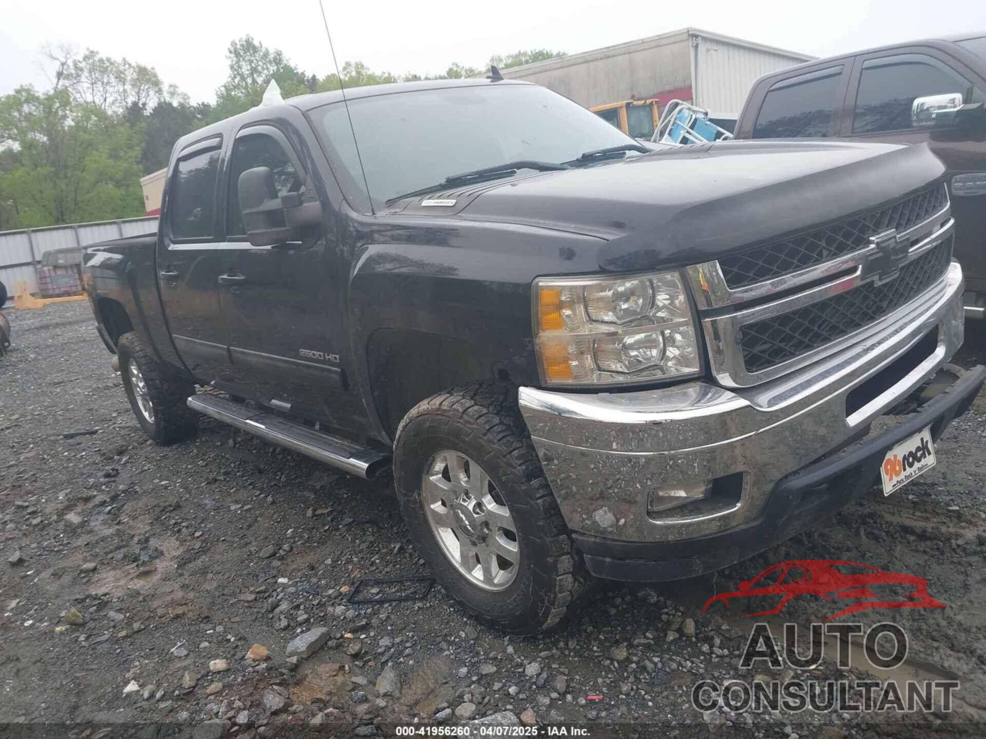 CHEVROLET SILVERADO 2500HD 2011 - 1GC1KYE80BF129917
