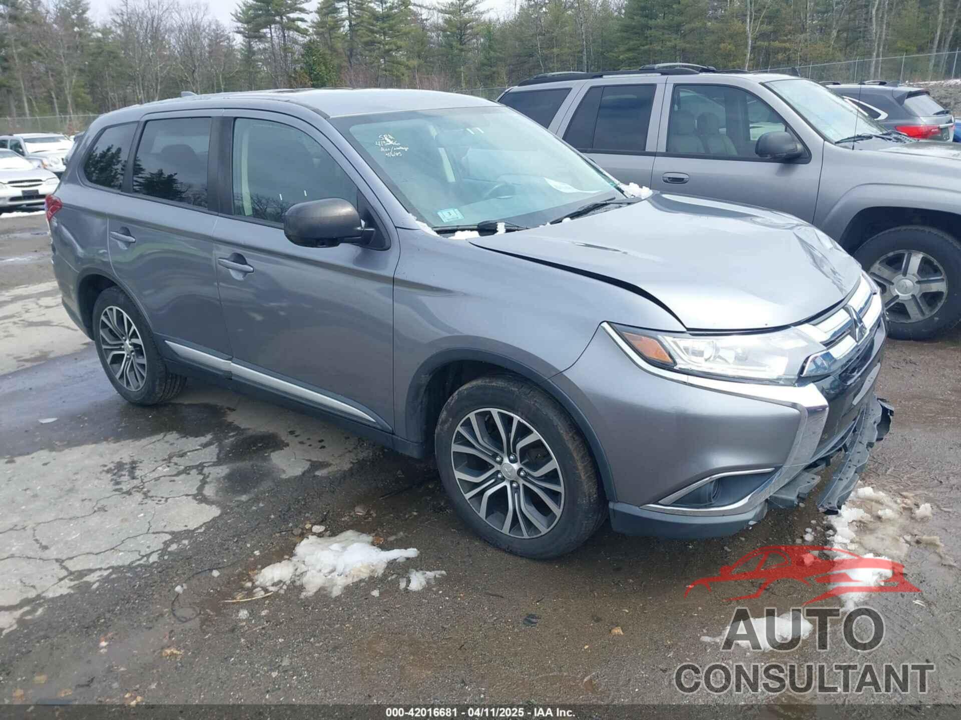 MITSUBISHI OUTLANDER 2018 - JA4AZ3A38JJ003545