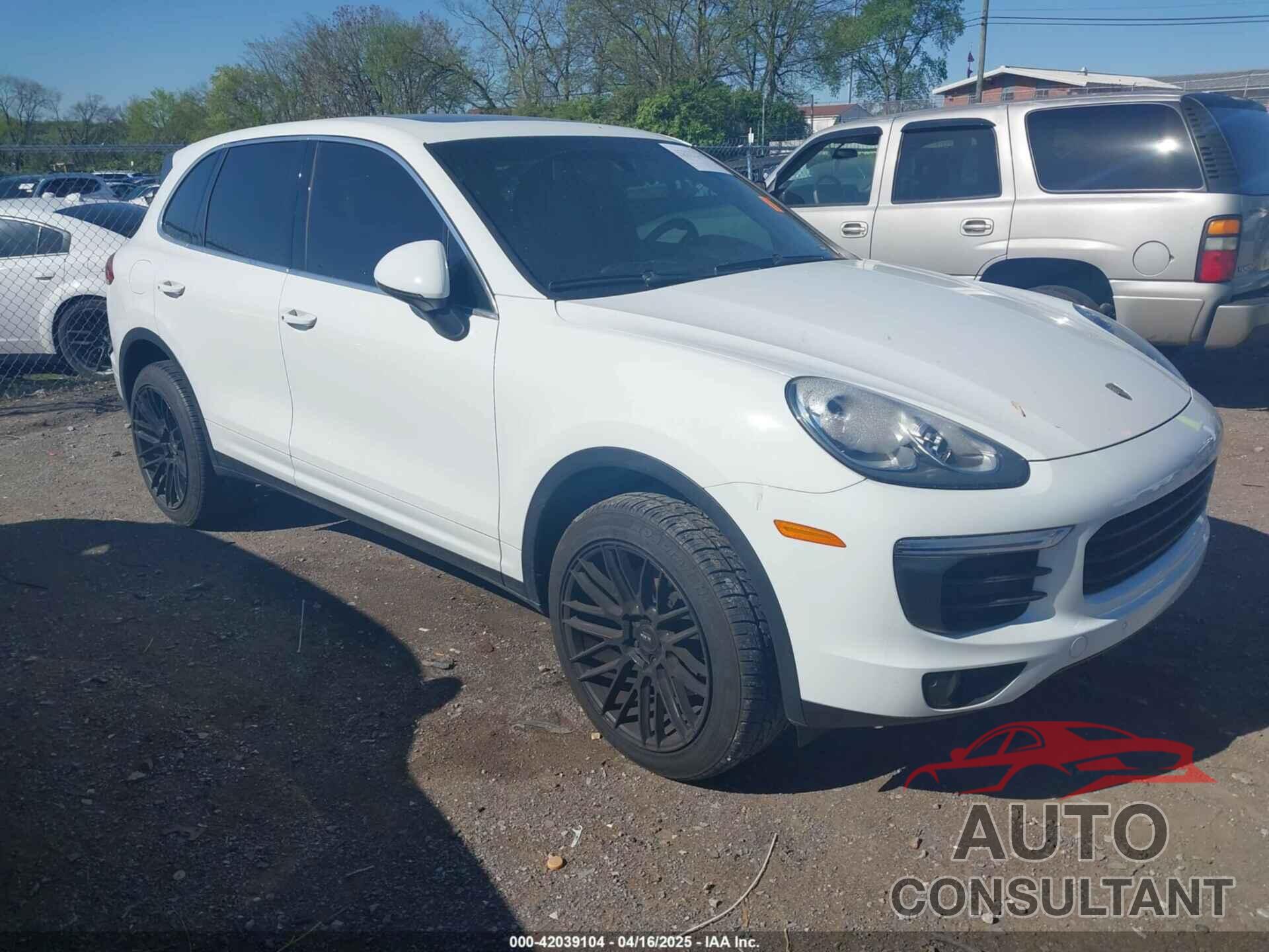 PORSCHE CAYENNE 2016 - WP1AA2A20GKA09257