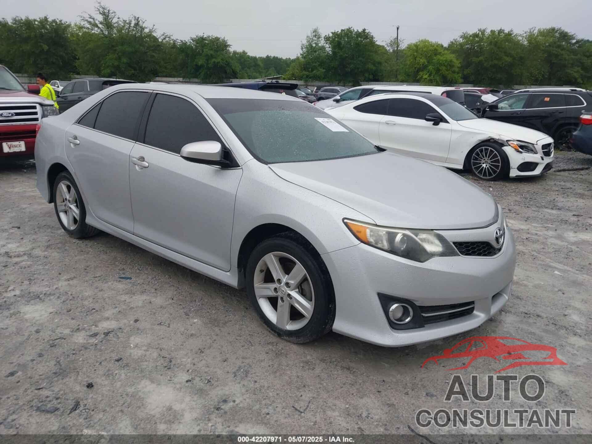 TOYOTA CAMRY 2014 - 4T1BF1FK0EU392575