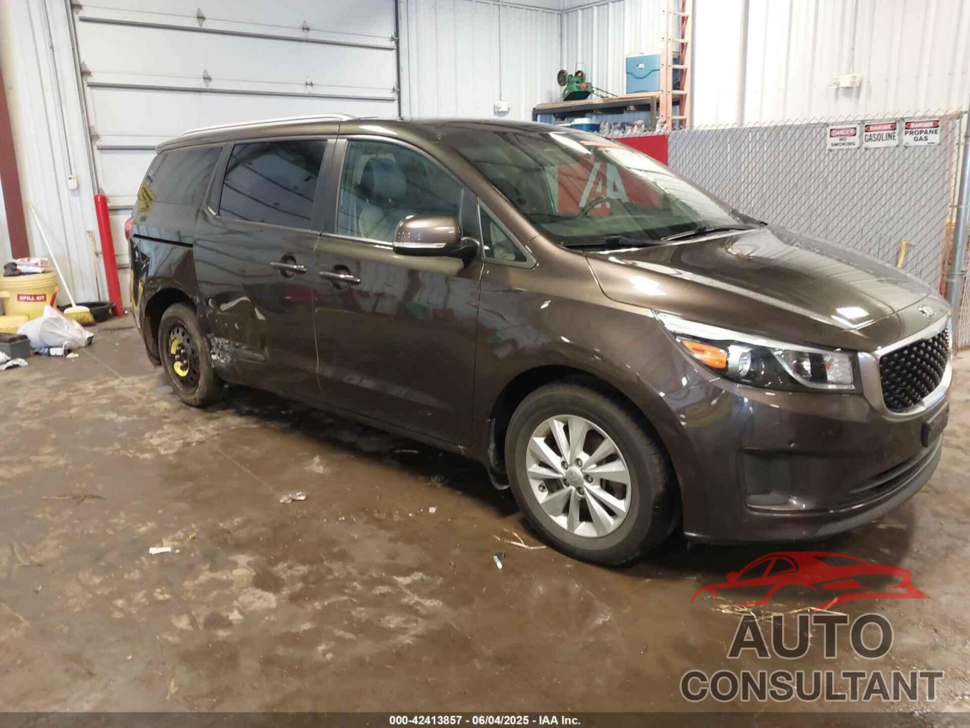 KIA SEDONA 2017 - KNDMB5C10H6334552