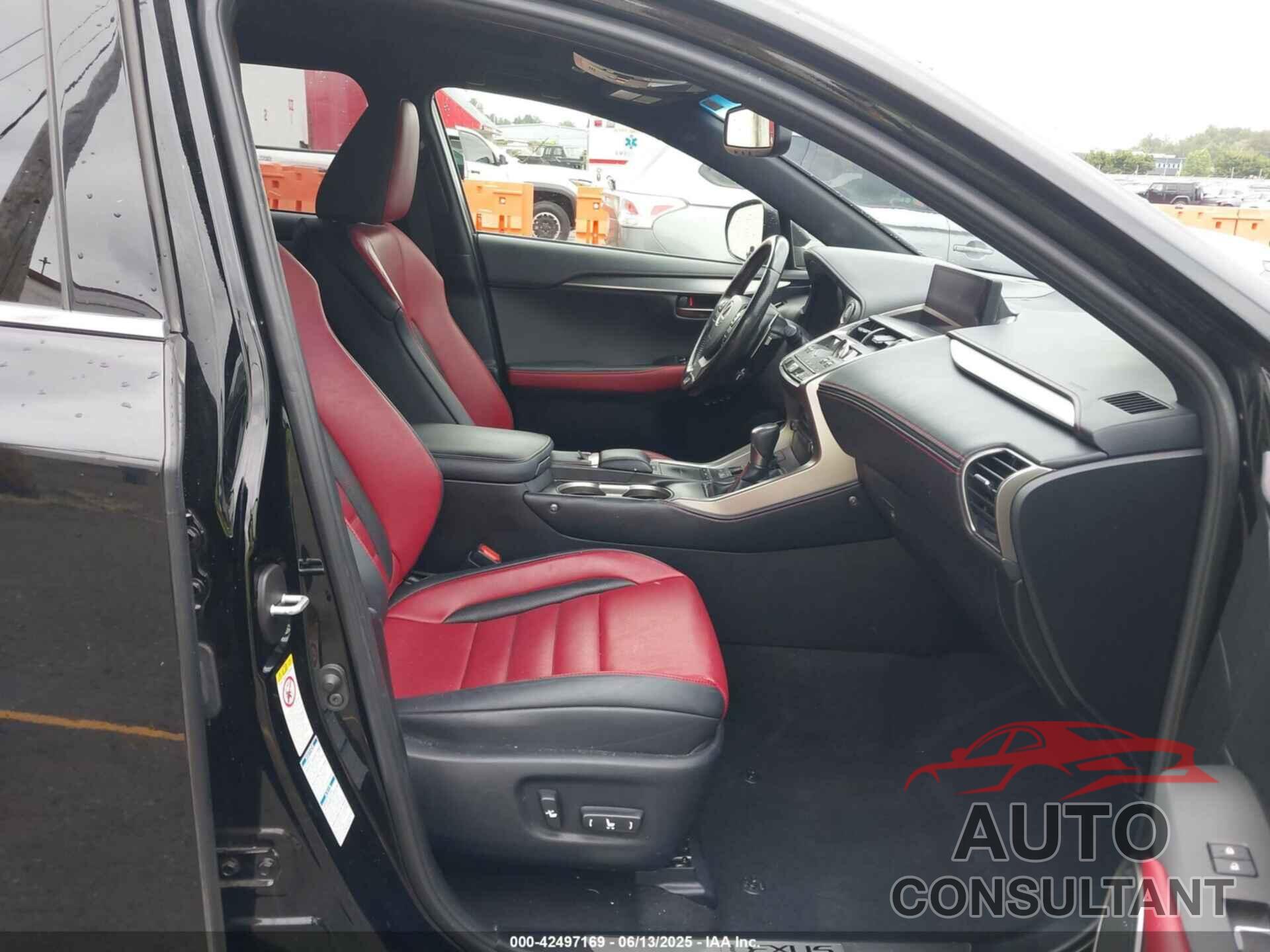 LEXUS NX 300 2018 - JTJBARBZ6J2152910