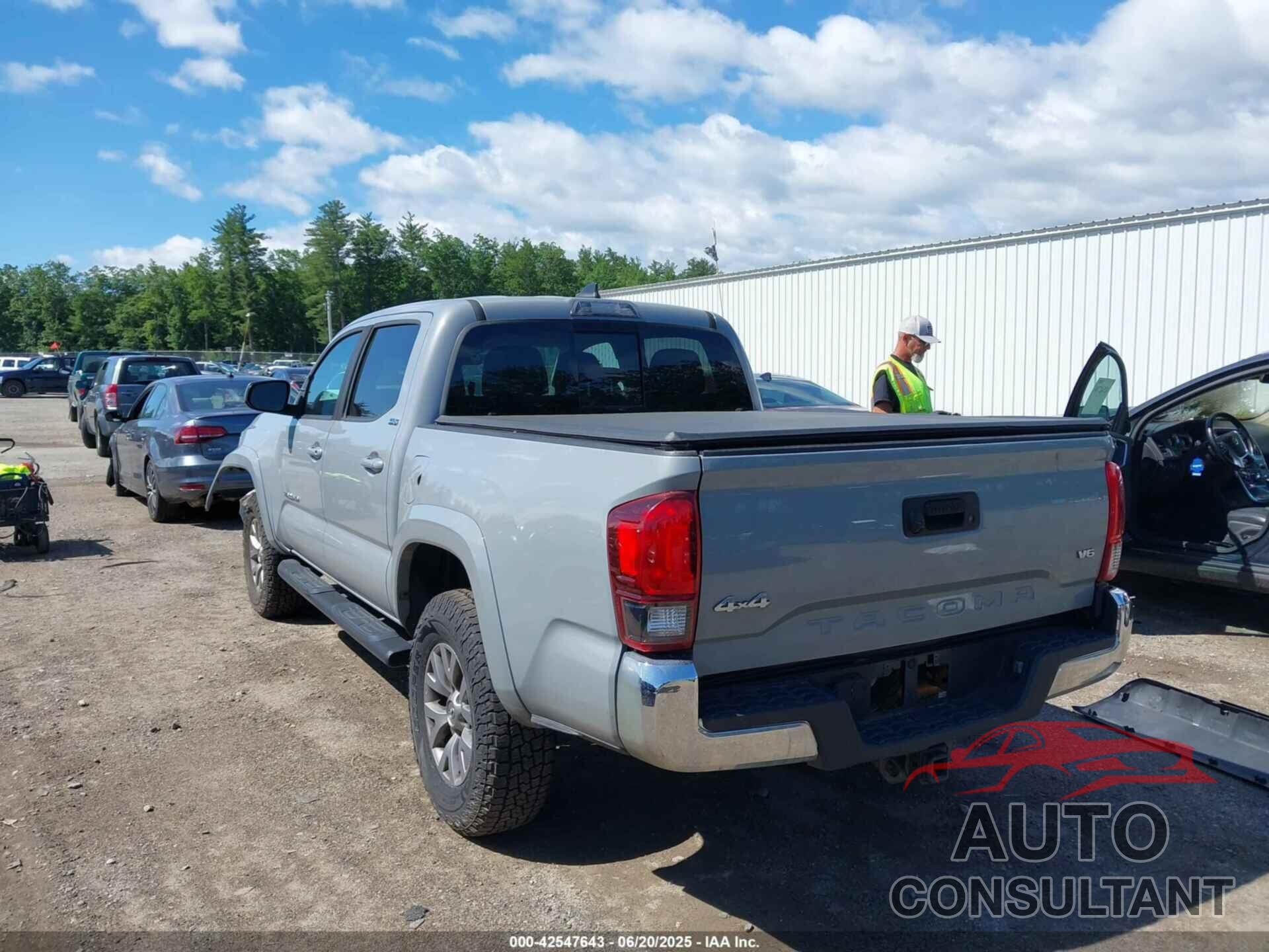 TOYOTA TACOMA 2019 - 3TMCZ5AN1KM275287