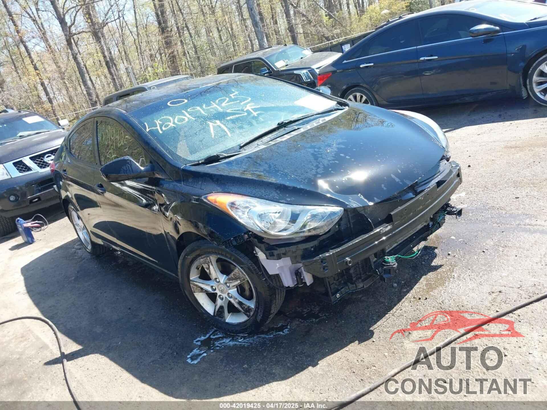HYUNDAI ELANTRA 2013 - 5NPDH4AE0DH311710