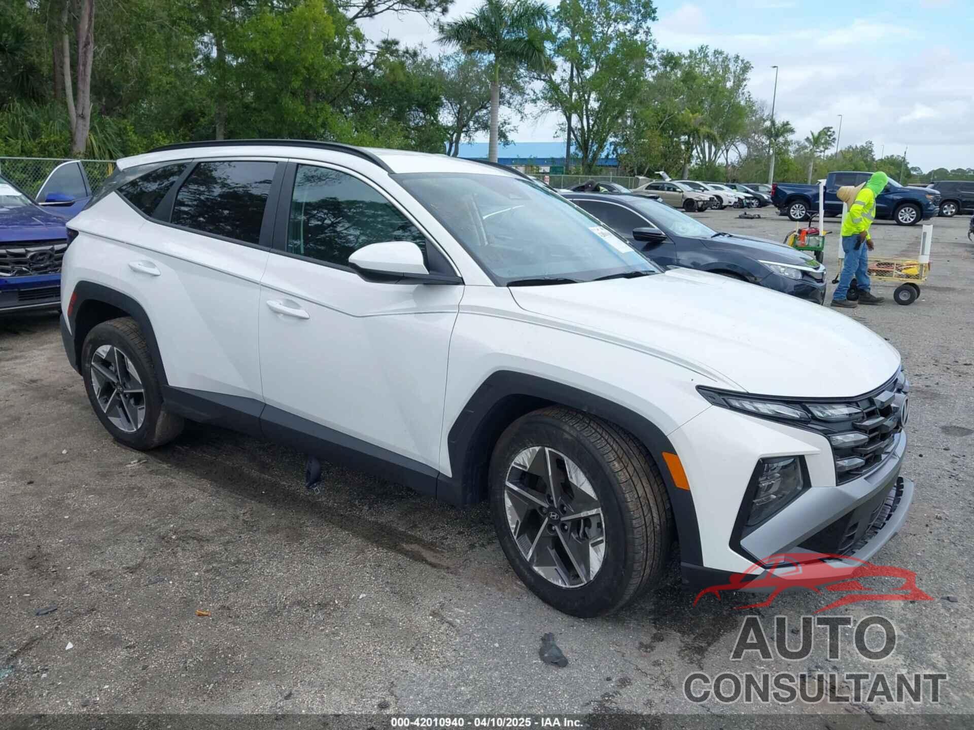 HYUNDAI TUCSON 2025 - 5NMJB3DE4SH445270