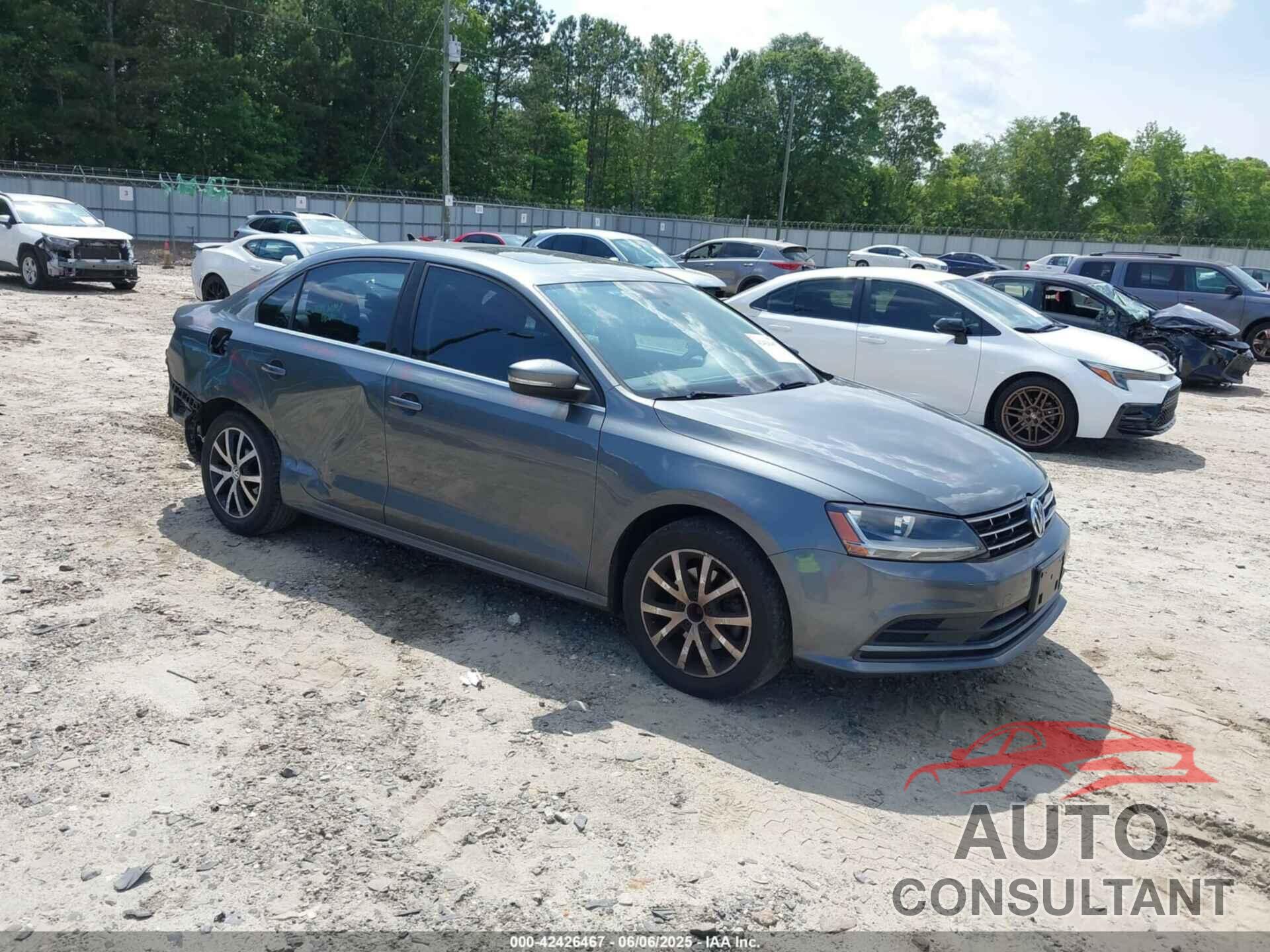 VOLKSWAGEN JETTA 2018 - 3VWDB7AJ1JM243775
