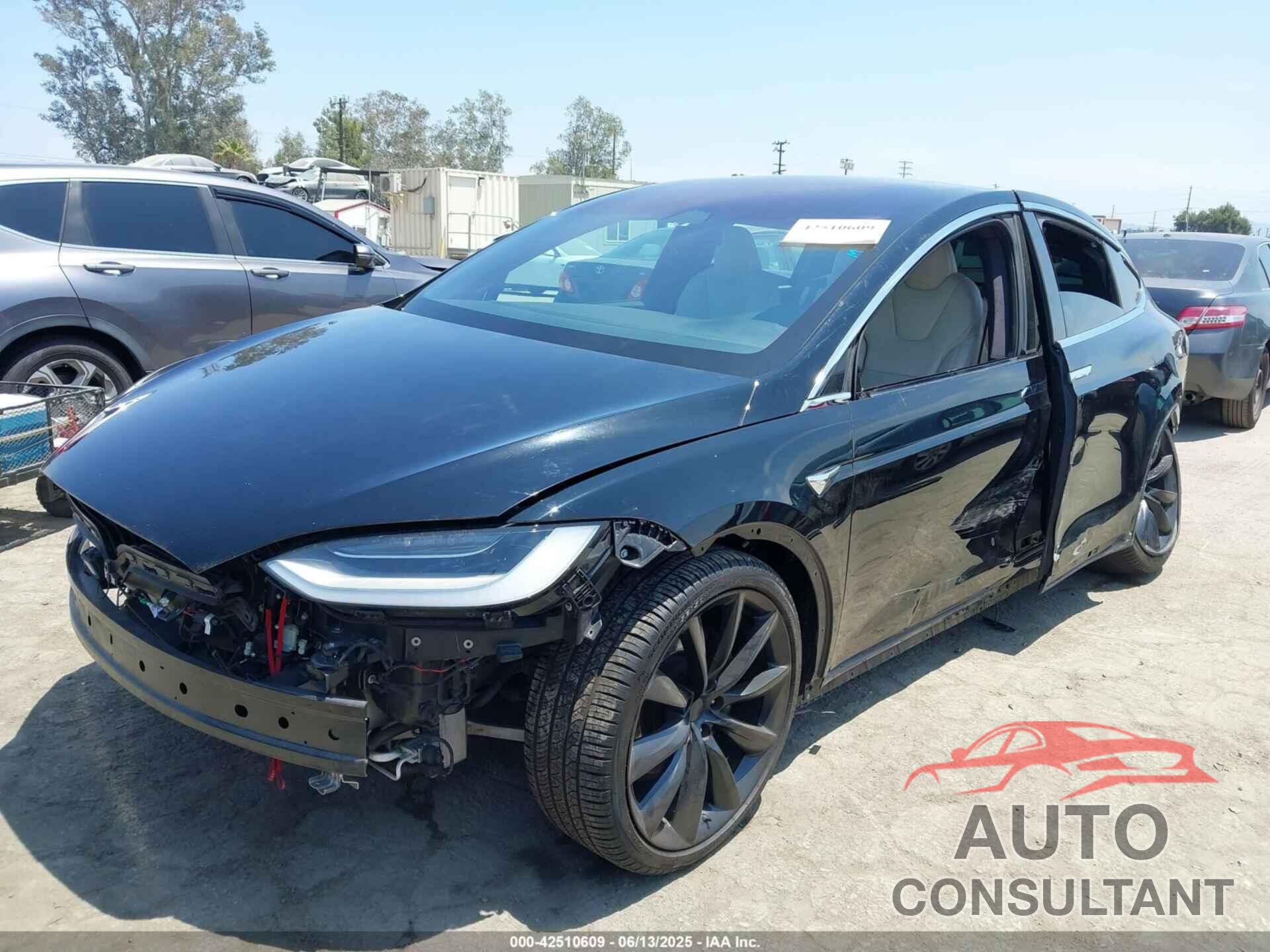 TESLA MODEL X 2020 - 5YJXCAE28LF248332
