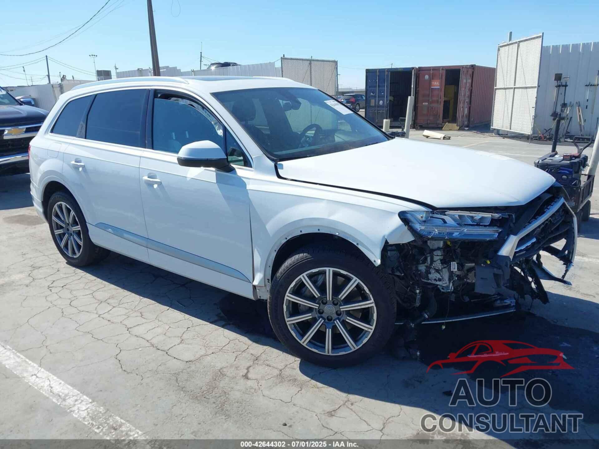AUDI Q7 2018 - WA1LHAF77JD027166