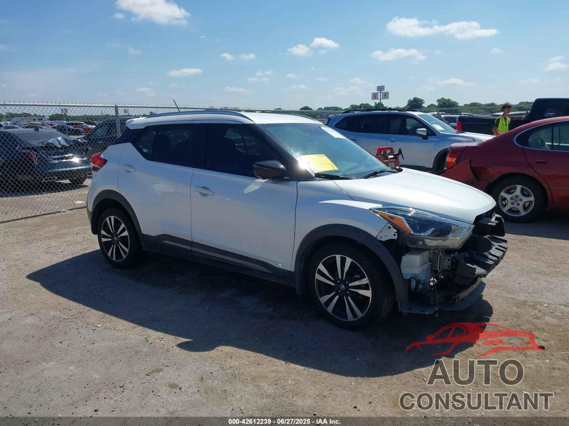 NISSAN KICKS 2020 - 3N1CP5DV0LL530829