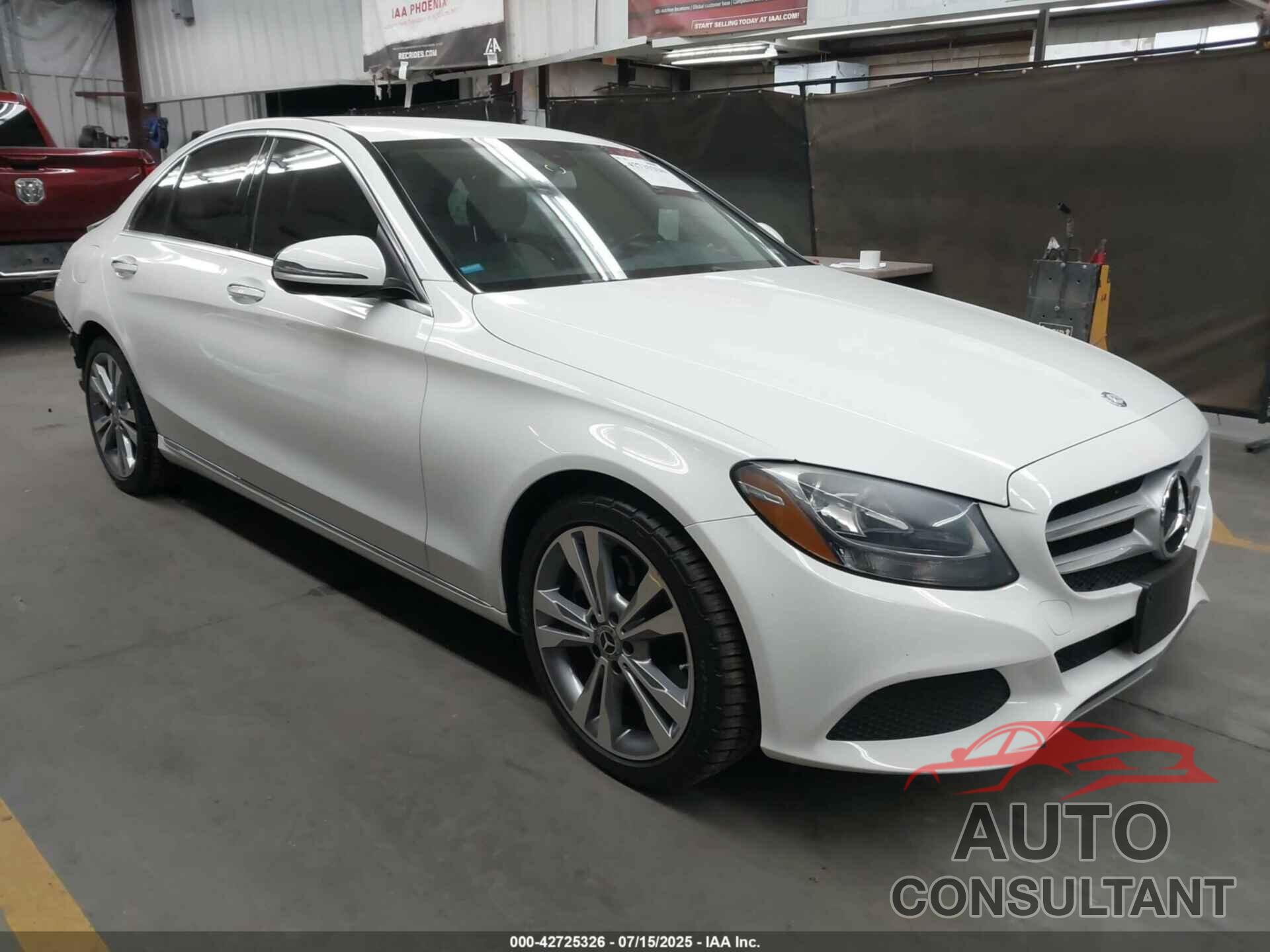 MERCEDES-BENZ C 300 2017 - 55SWF4JB6HU221016