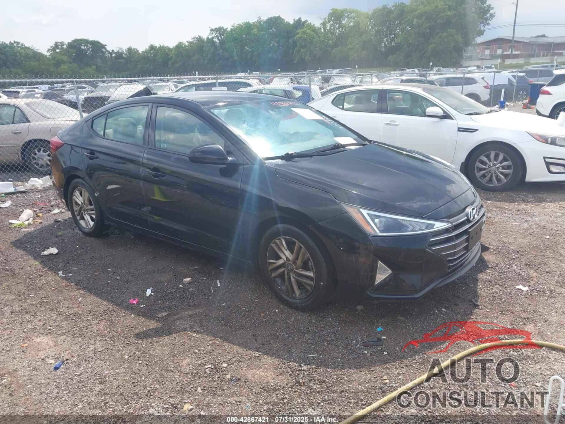 HYUNDAI ELANTRA 2019 - 5NPD84LF6KH497546