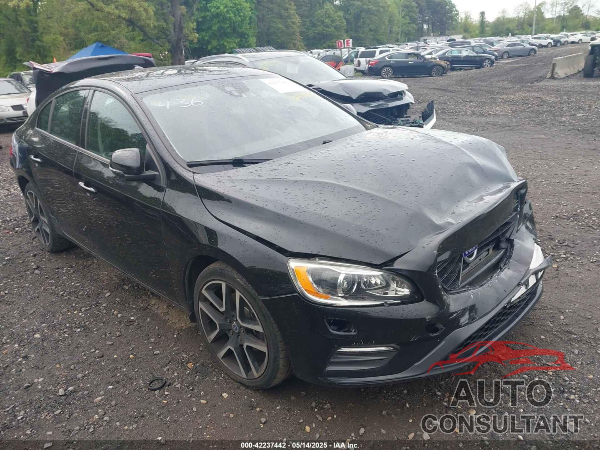 VOLVO S60 2017 - YV126MFL3H2437131