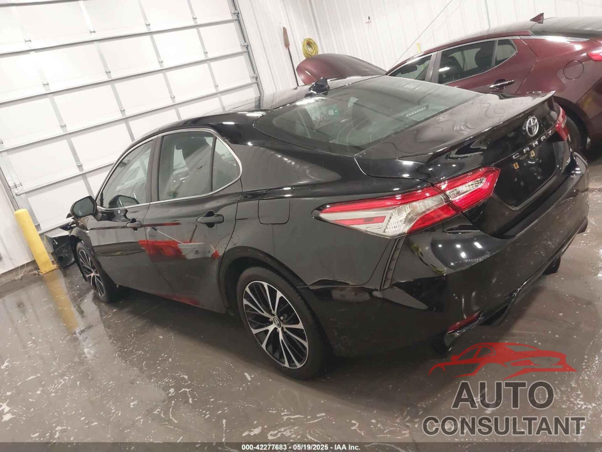 TOYOTA CAMRY 2019 - 4T1B11HK5KU279986