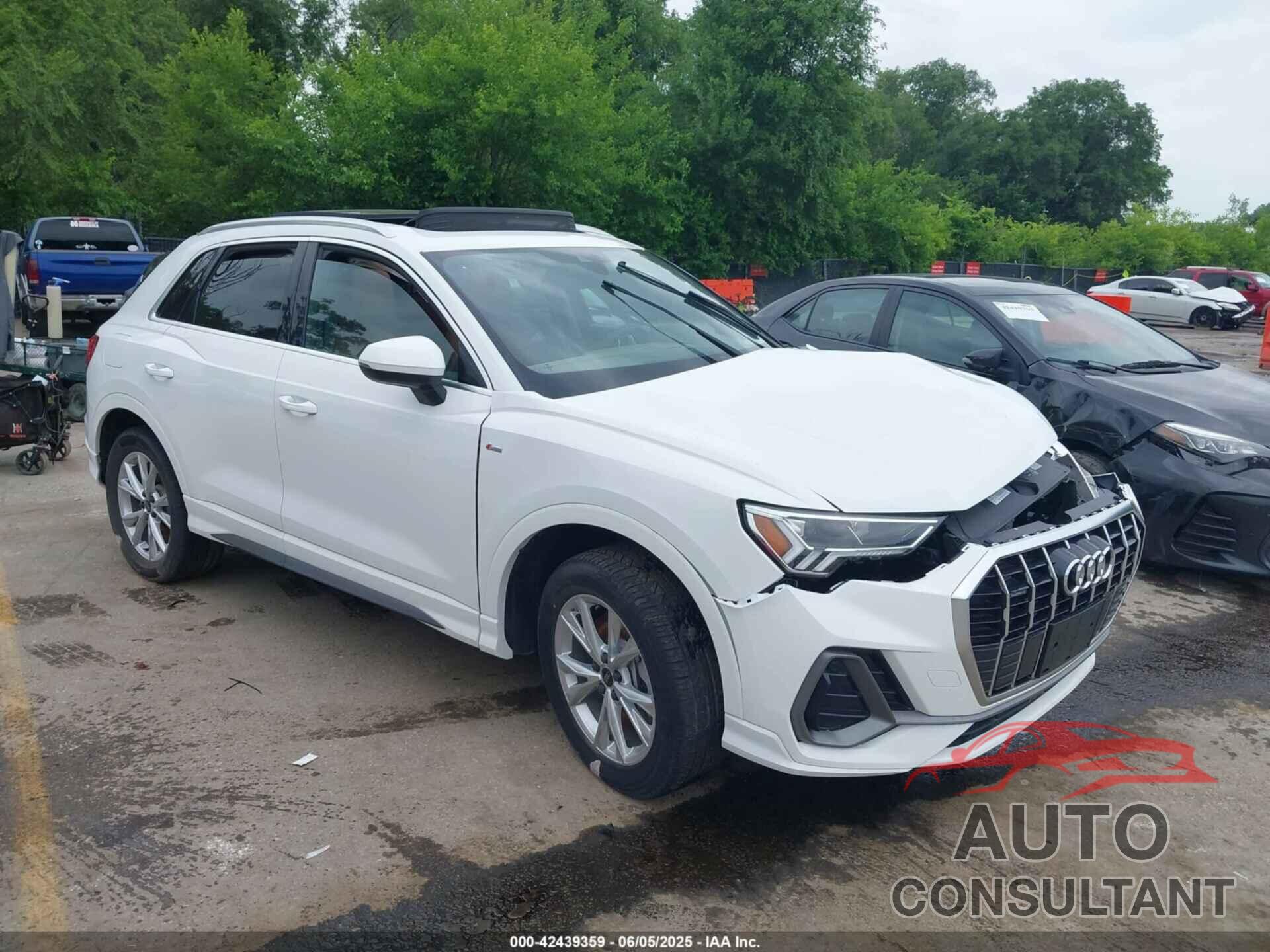 AUDI Q3 2023 - WA1DECF35P1093442