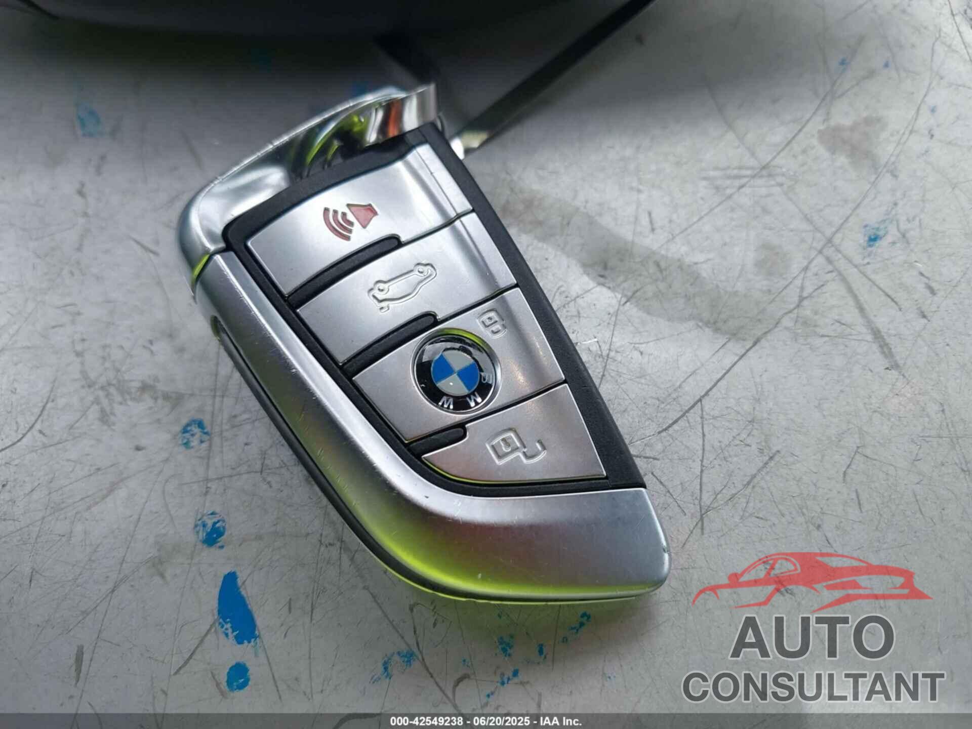BMW X3 2021 - 5UXTY3C07M9H75465