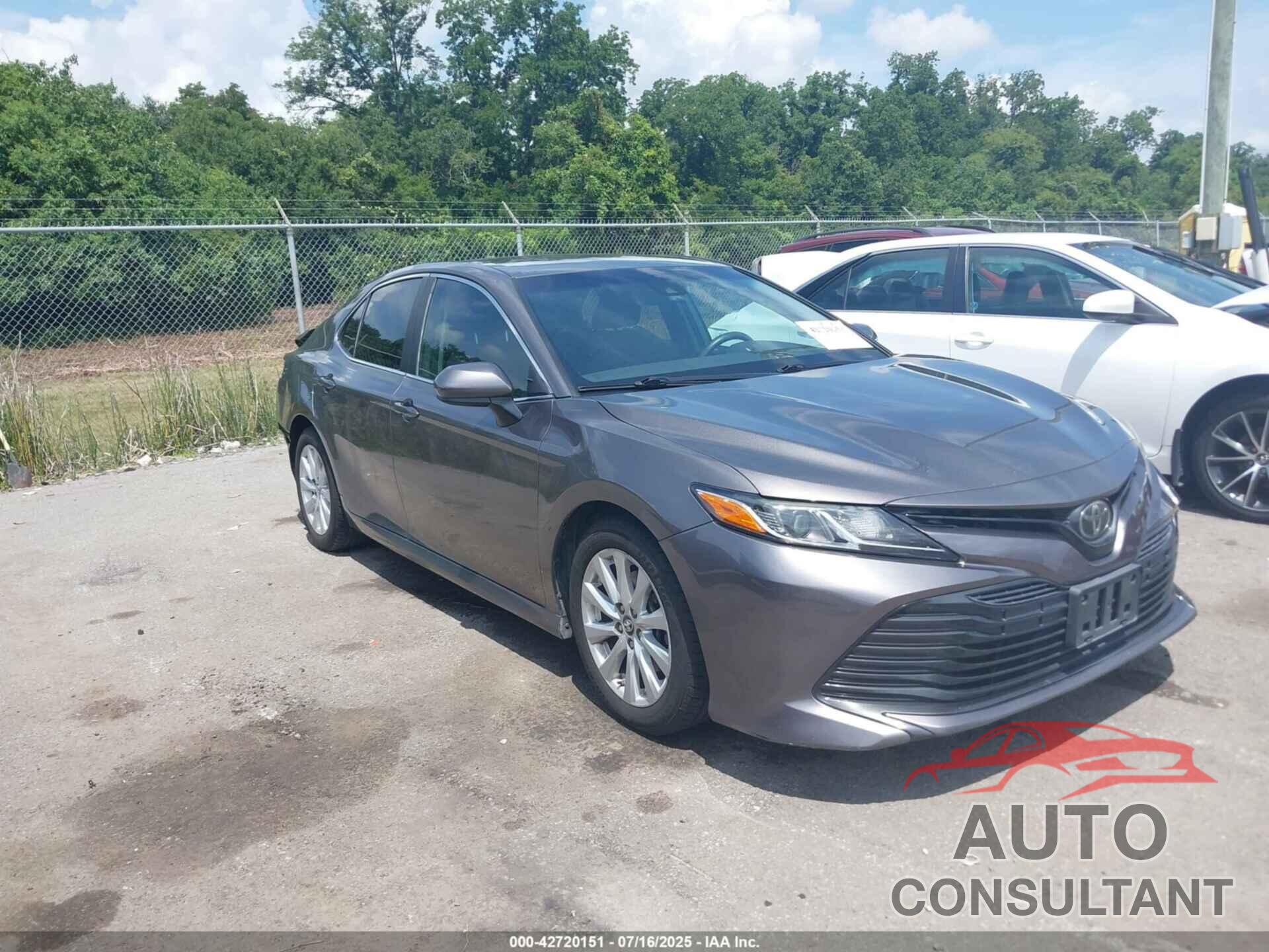 TOYOTA CAMRY 2019 - 4T1B11HK3KU797949