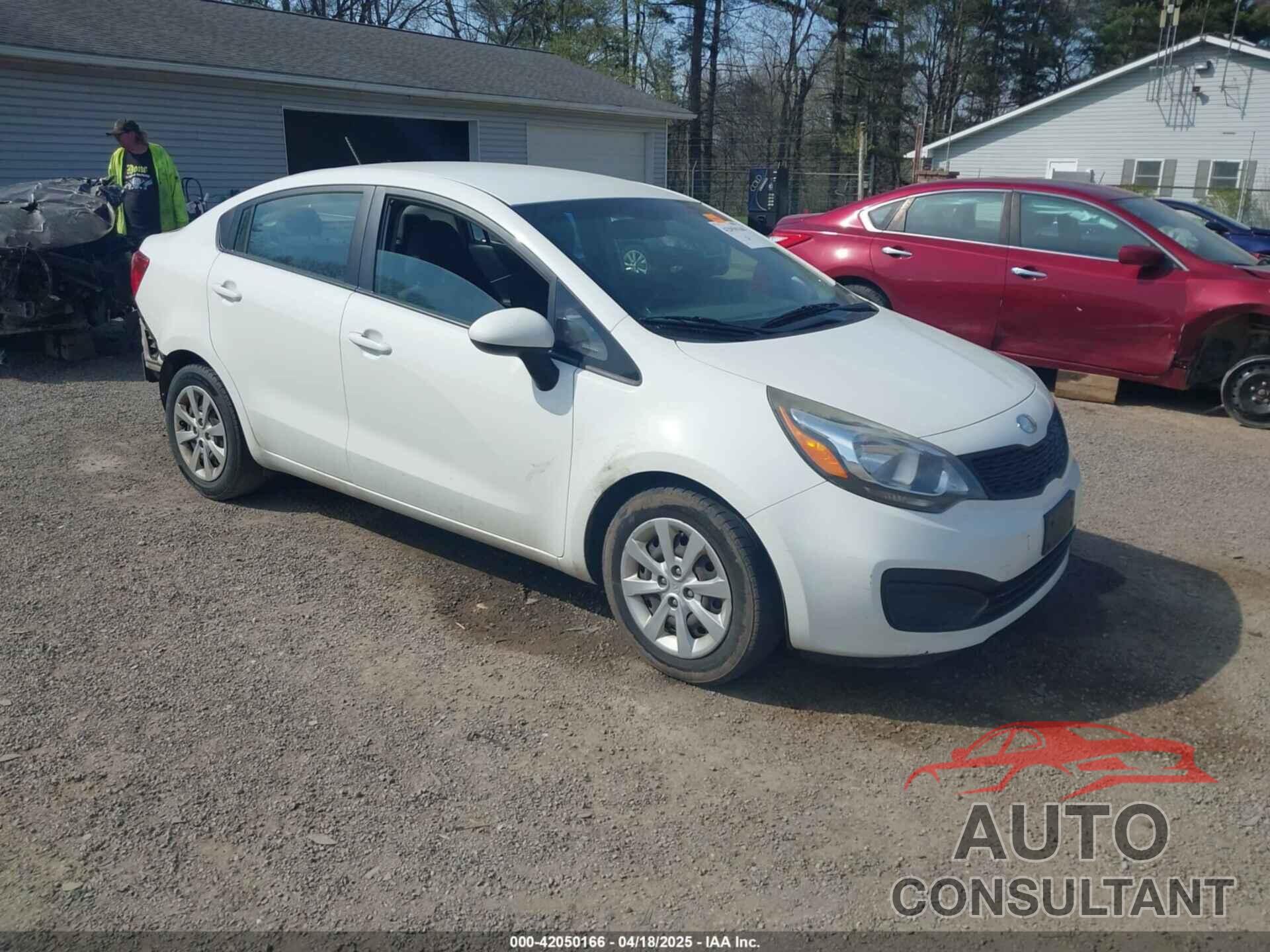 KIA RIO 2014 - KNADM4A37E6332282