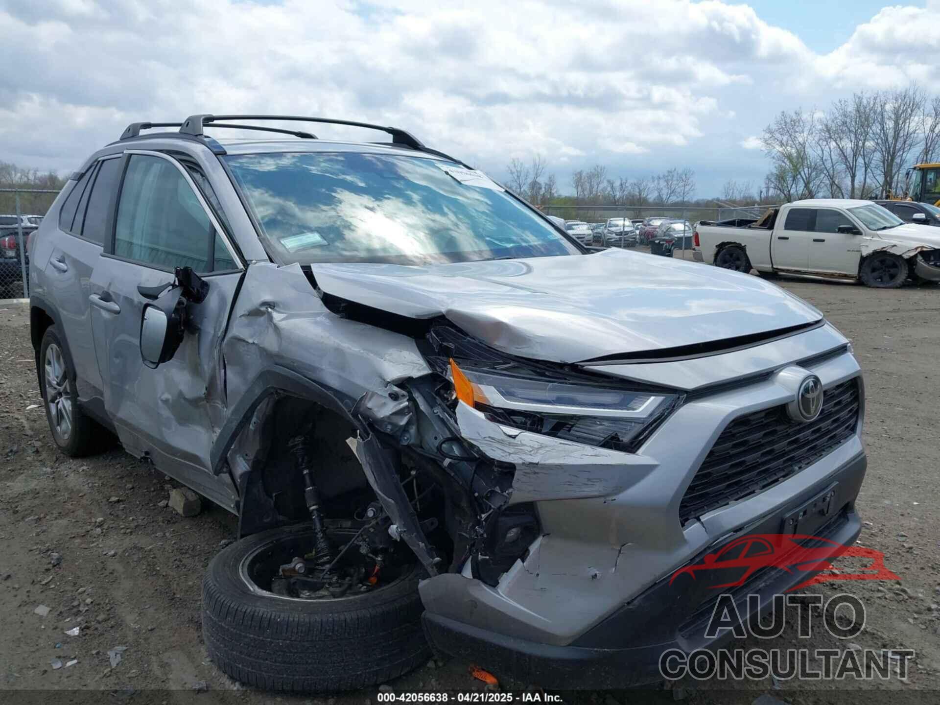 TOYOTA RAV4 2023 - 2T3A1RFV1PC357297