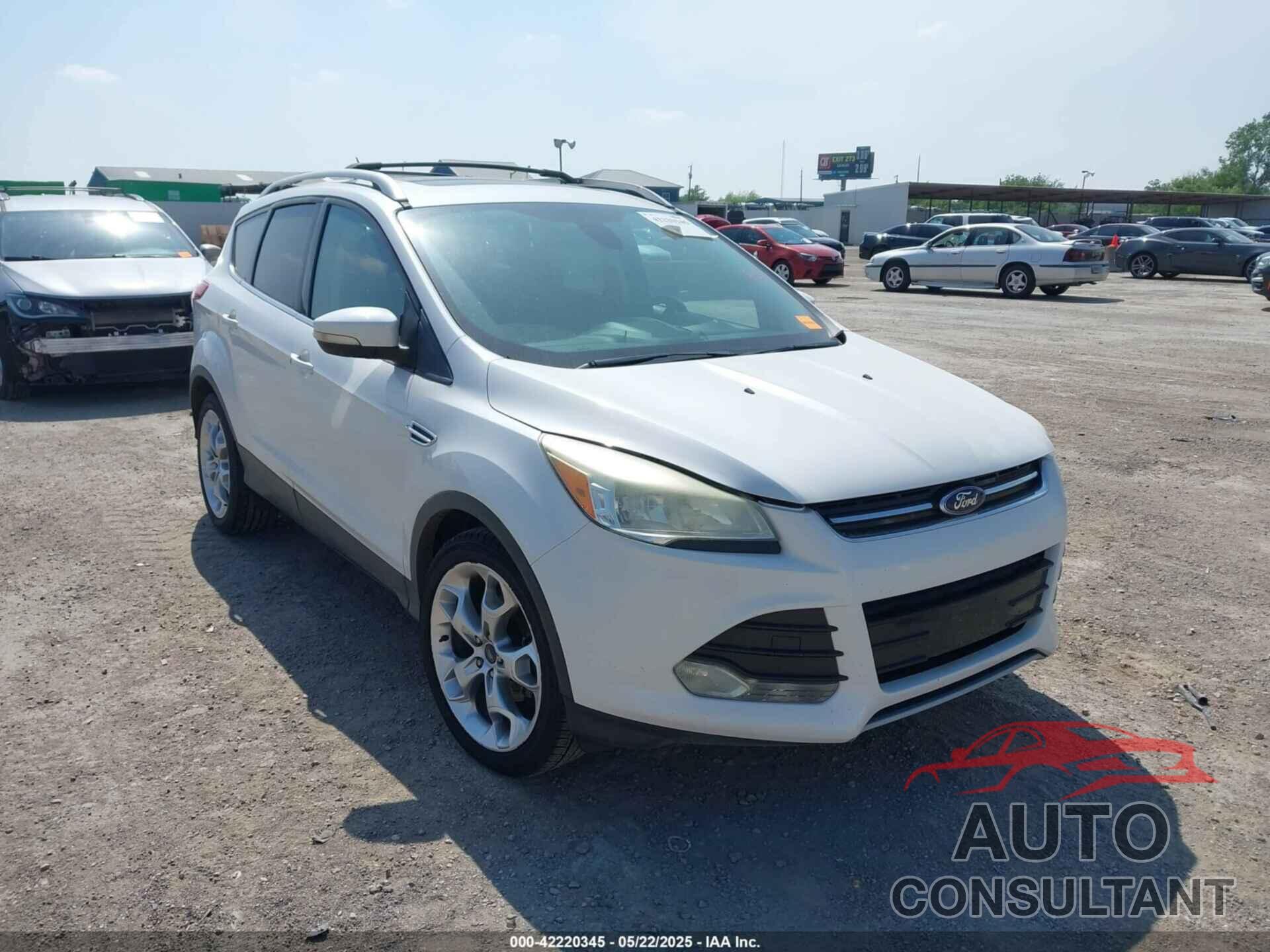 FORD ESCAPE 2015 - 1FMCU0JX4FUB07322
