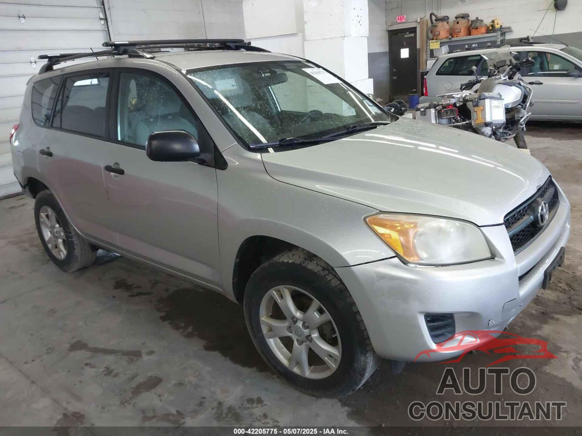 TOYOTA RAV4 2009 - JTMZF33V995007480