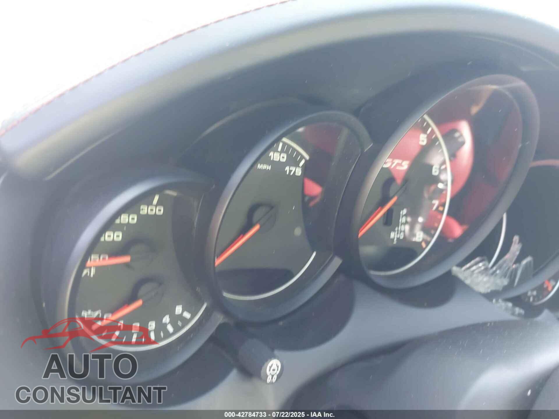 PORSCHE CAYENNE 2016 - WP1AD2A2XGLA73436