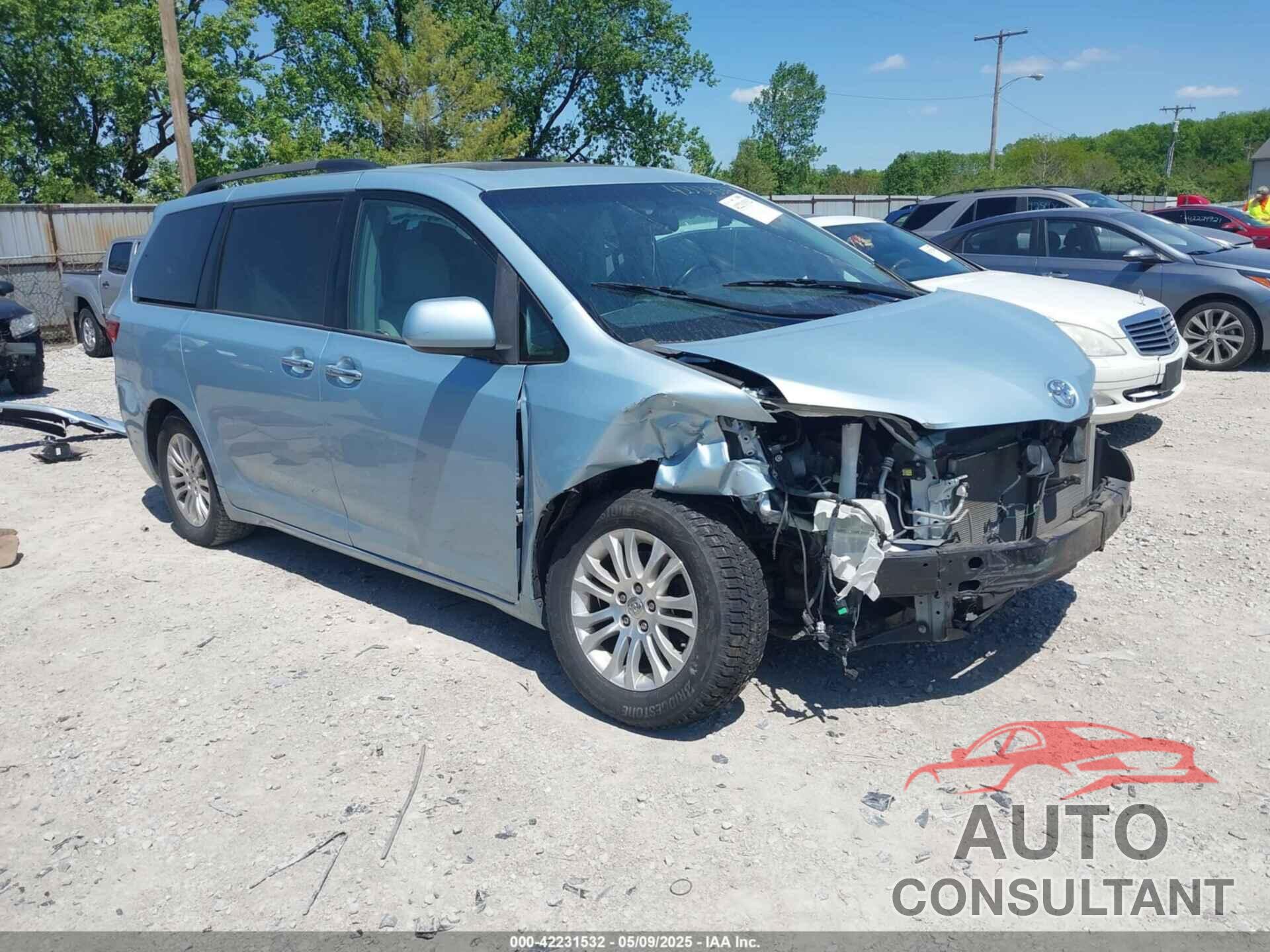 TOYOTA SIENNA 2016 - 5TDYK3DC9GS708693