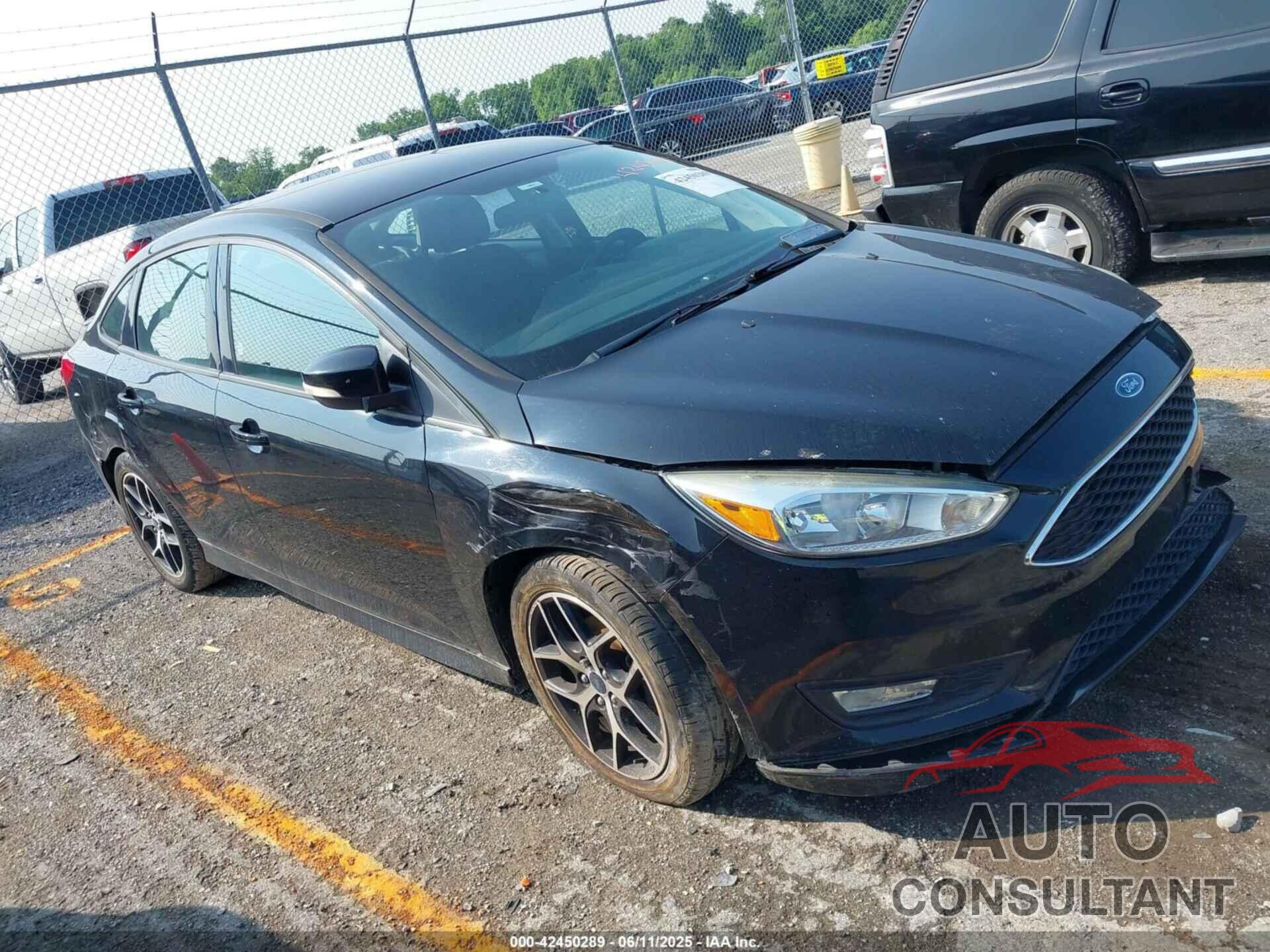 FORD FOCUS 2016 - 1FADP3F25GL258603